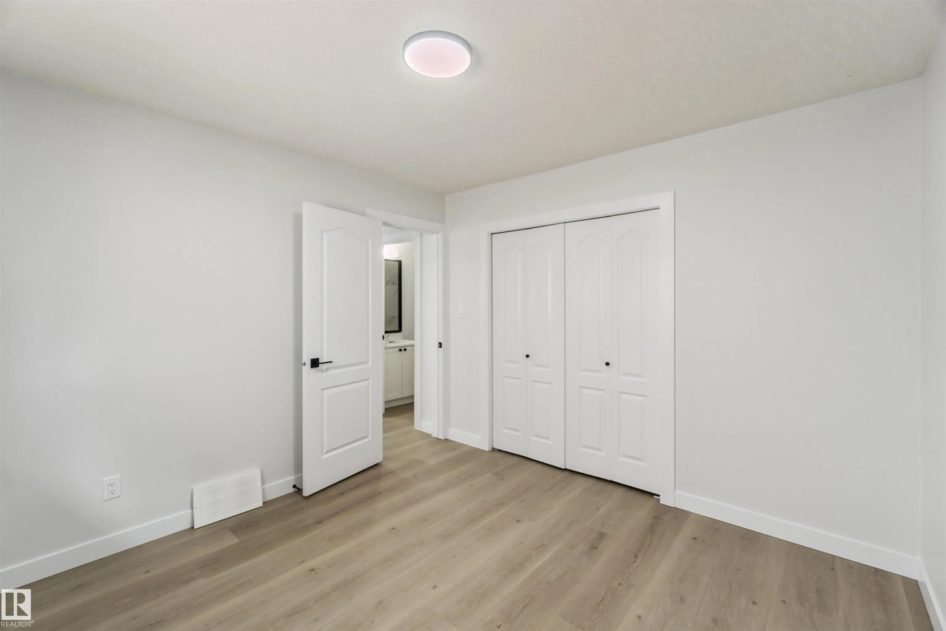 618 LAYTON Court