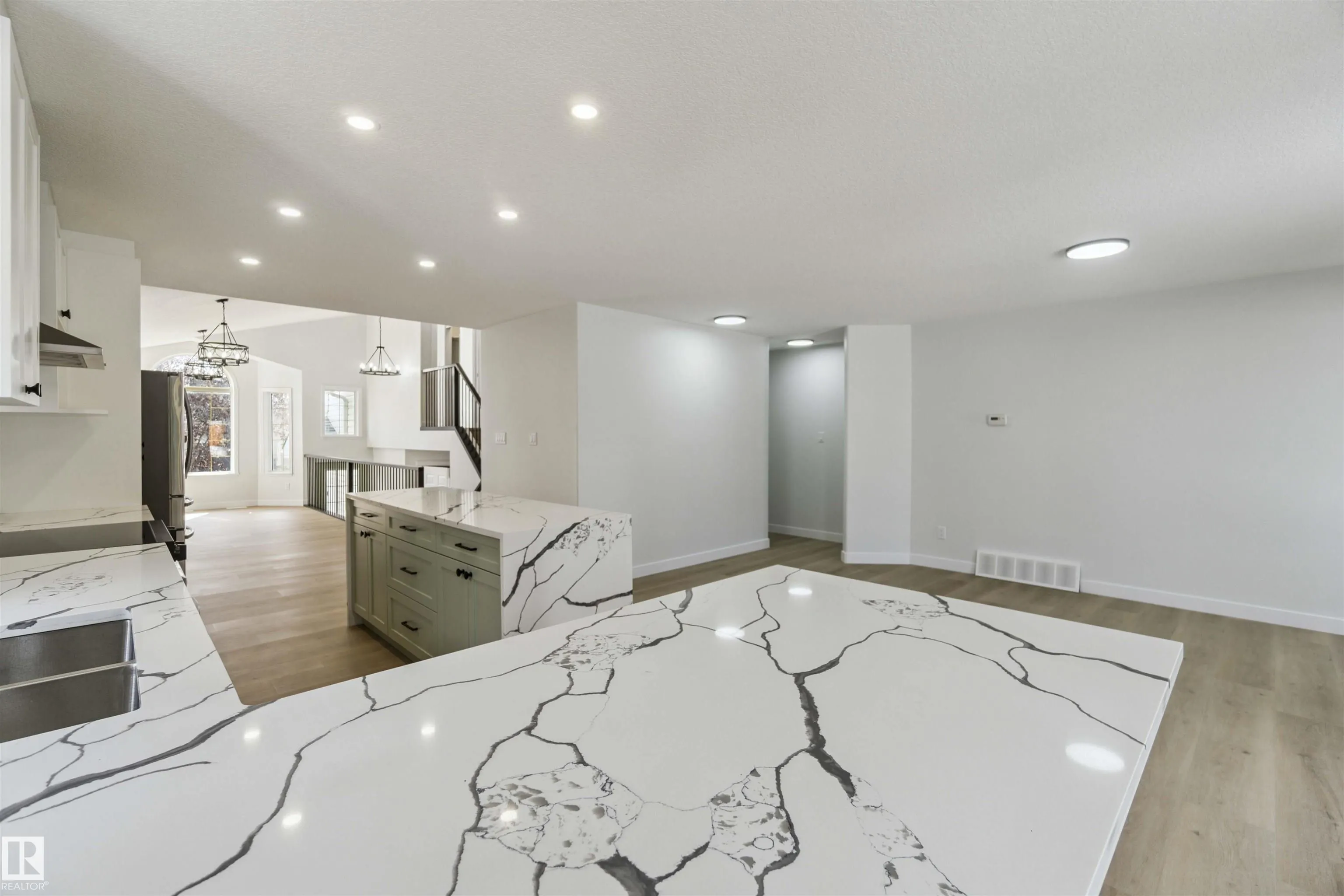618 LAYTON Court