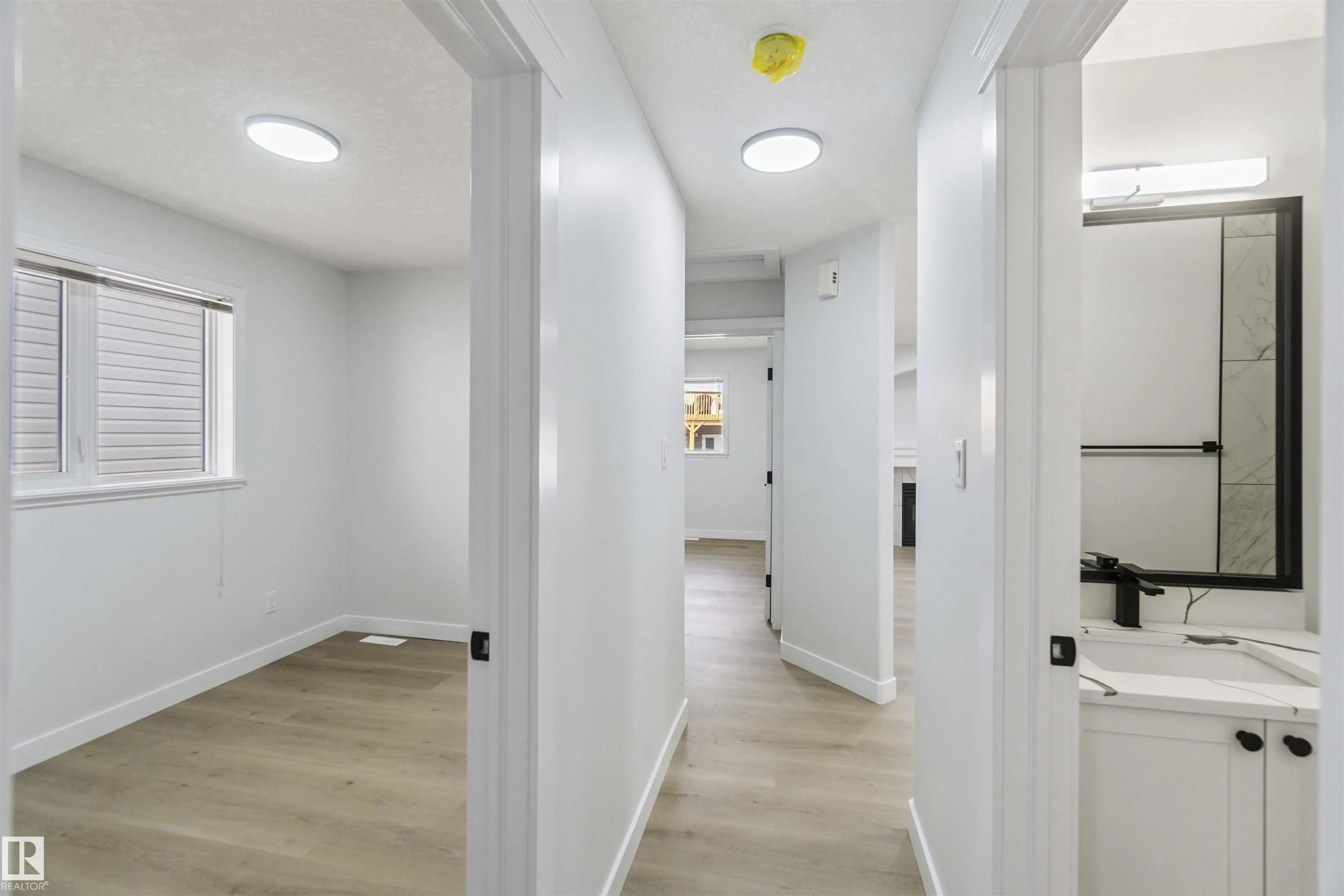 618 LAYTON Court