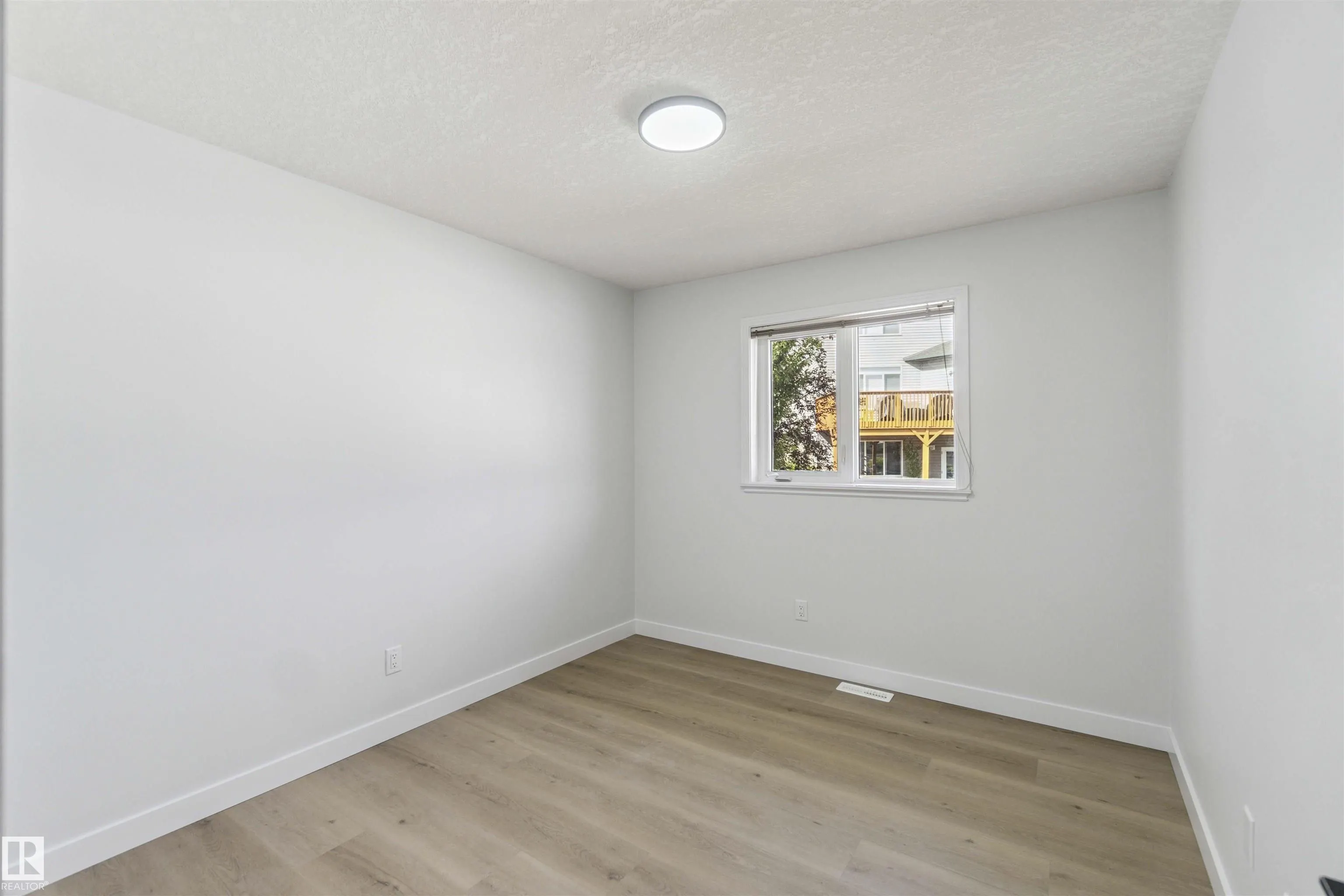 618 LAYTON Court