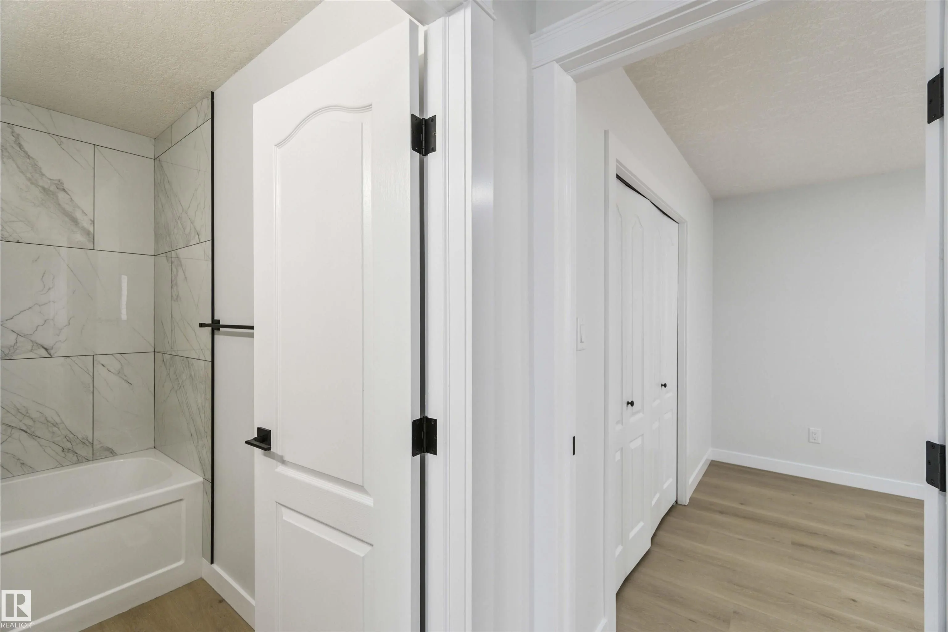 618 LAYTON Court