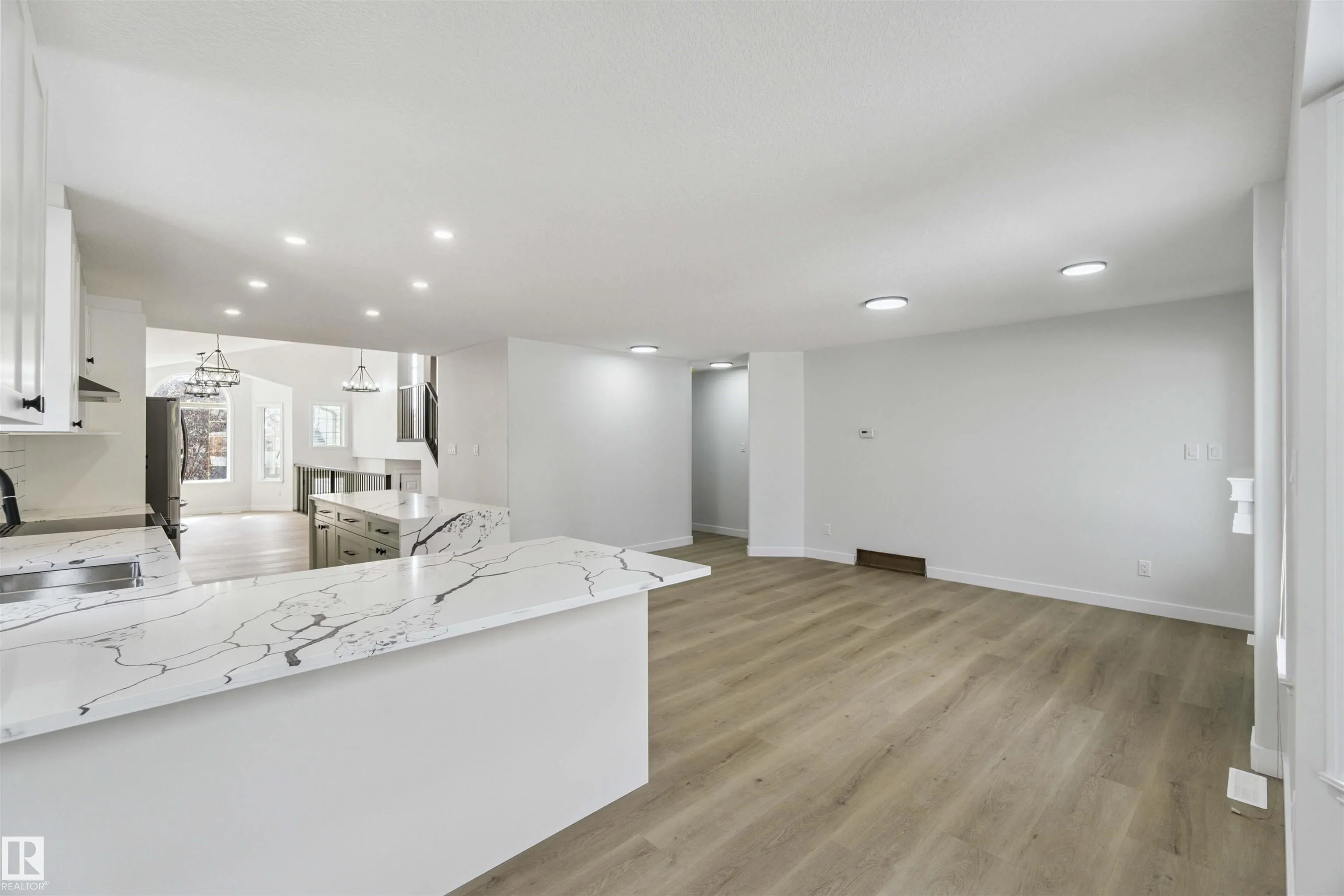 618 LAYTON Court