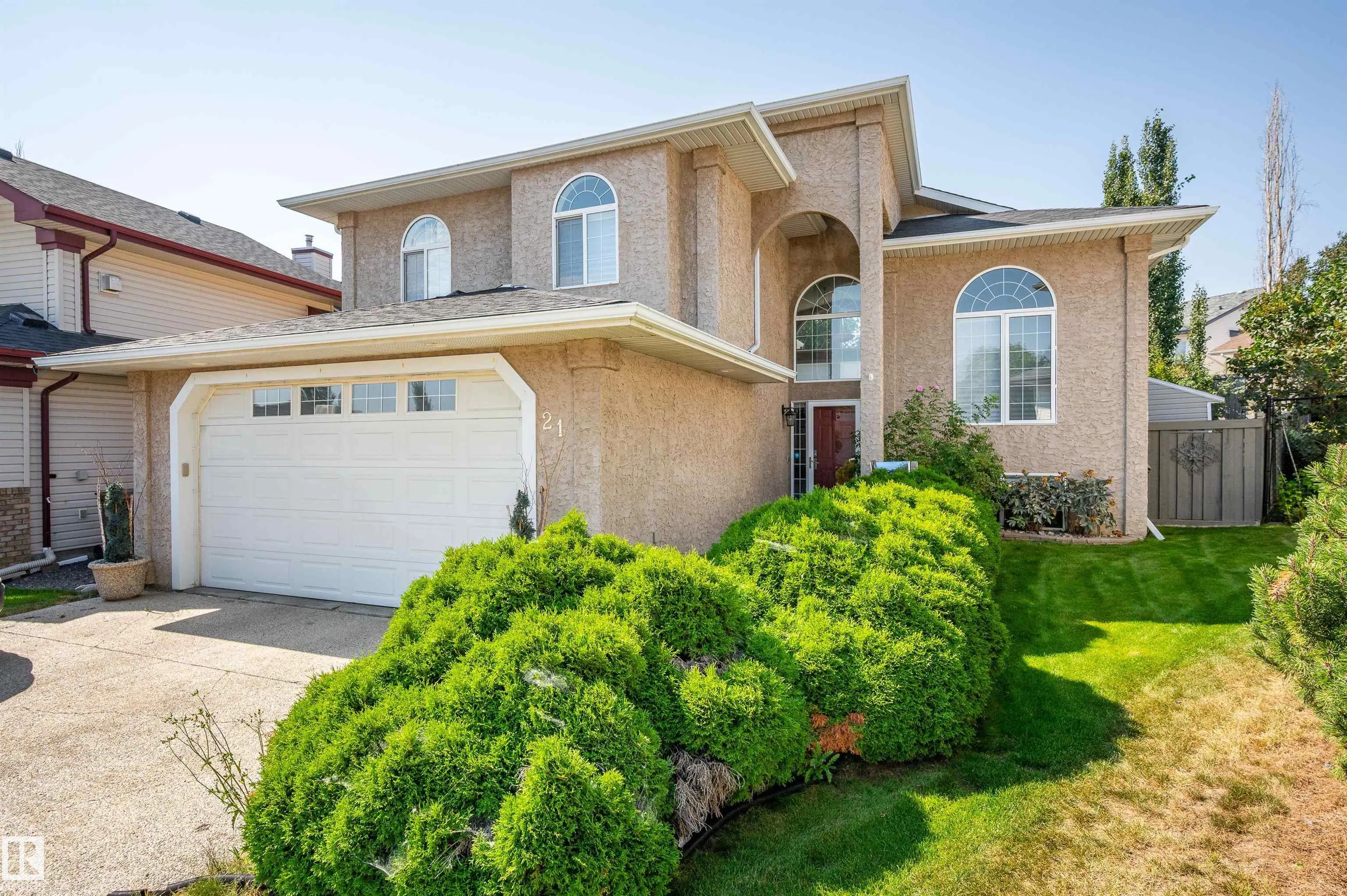 21 OSBORNE Close