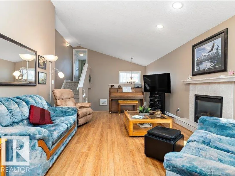 93 CAVAN Crescent