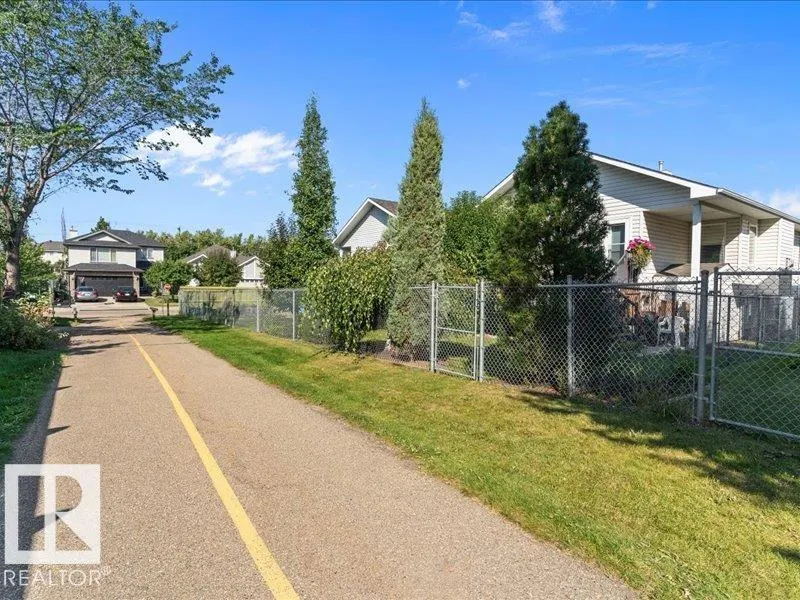 93 CAVAN Crescent