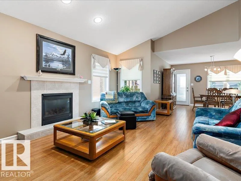 93 CAVAN Crescent
