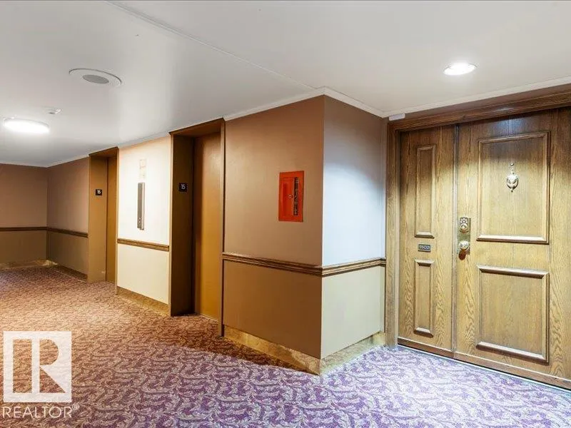11503 100 Avenue