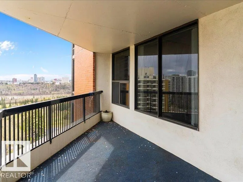 11503 100 Avenue