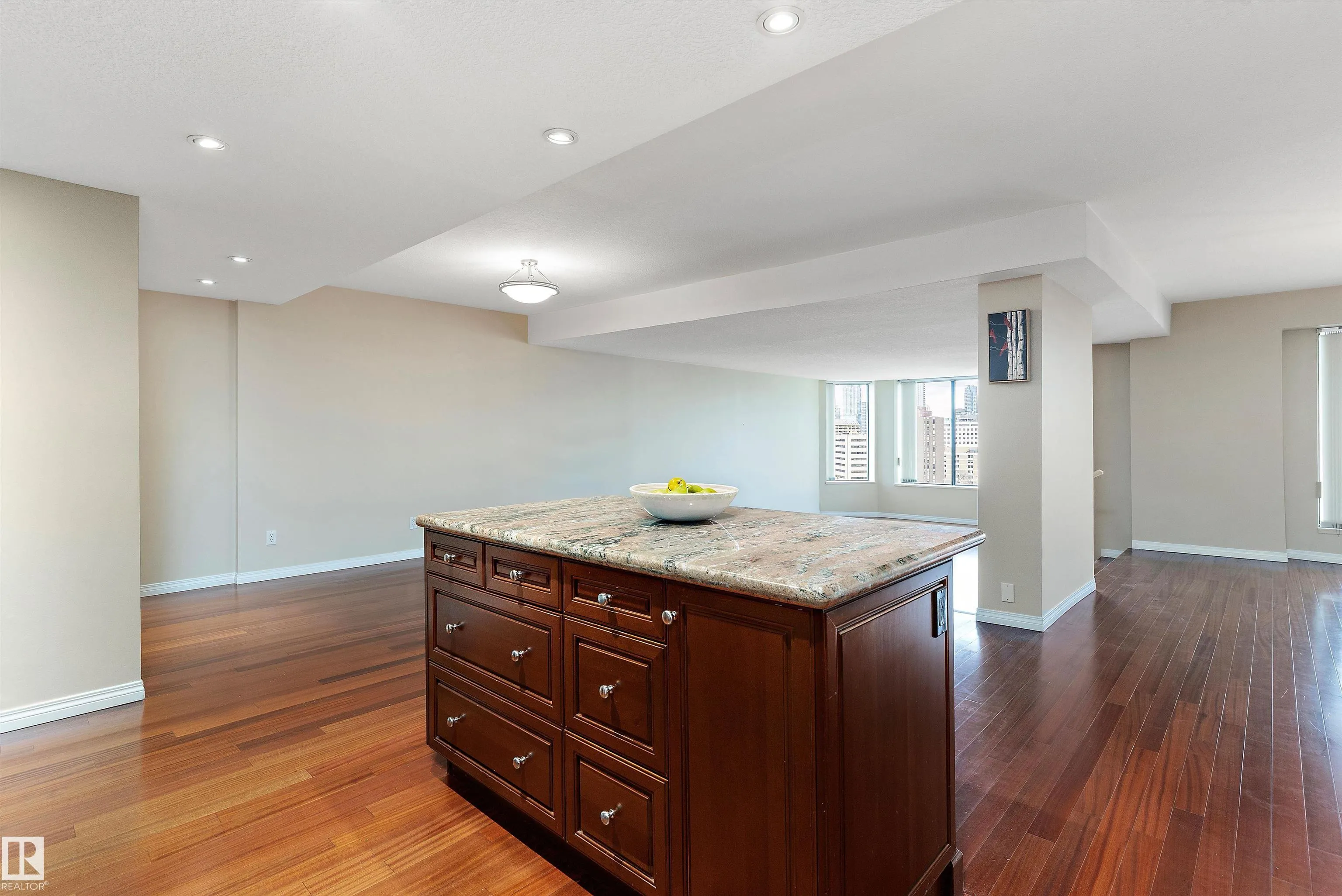 11503 100 Avenue