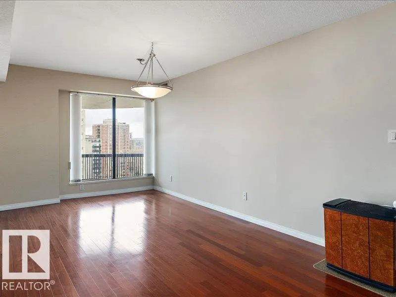 11503 100 Avenue