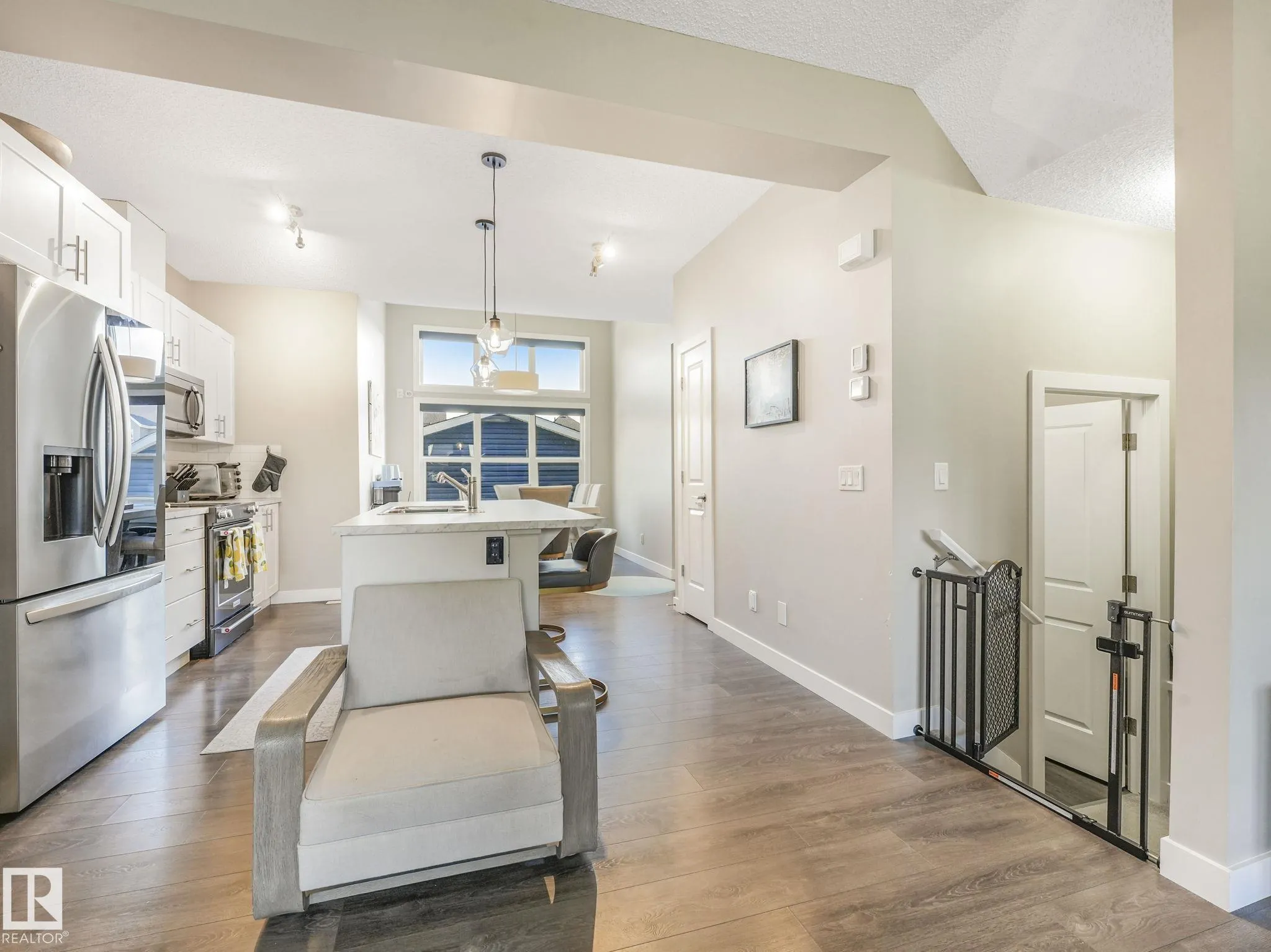 225 SOUTHFORK Drive