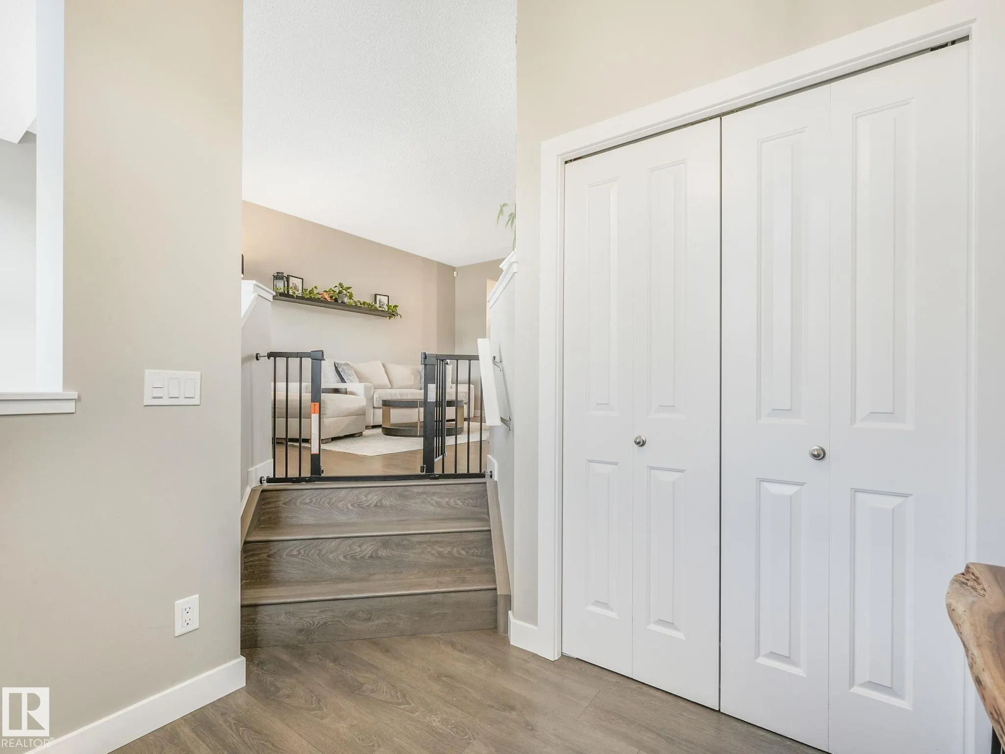 225 SOUTHFORK Drive