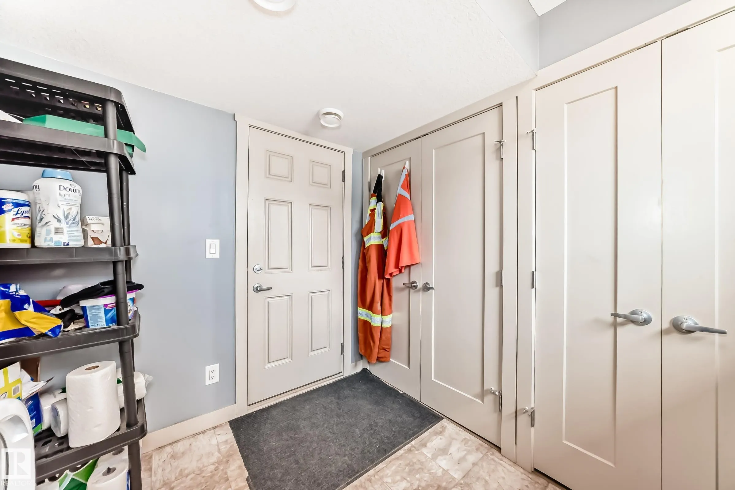 1391 STARLING Drive