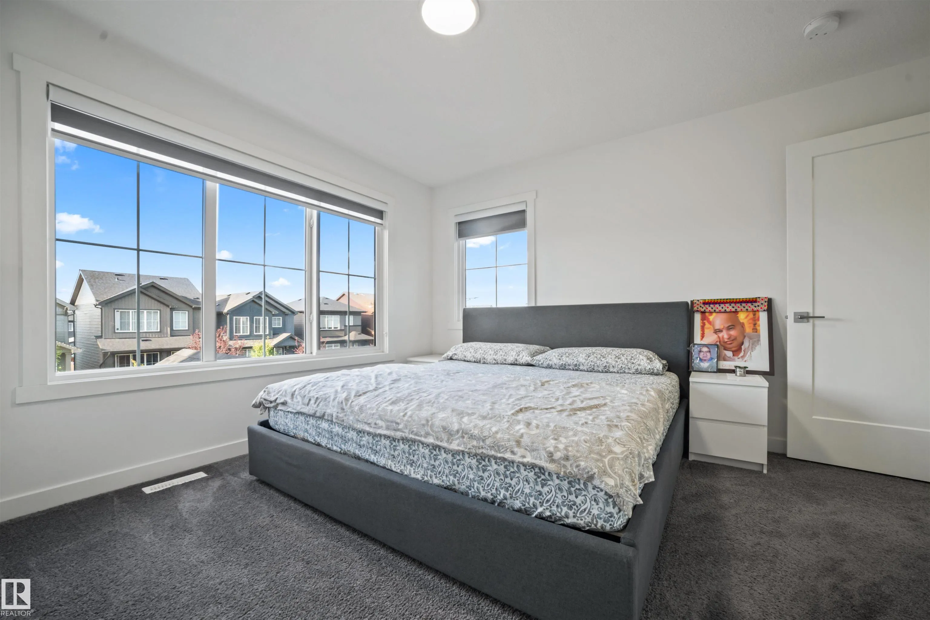 2100 GRAYDON HILL Crescent