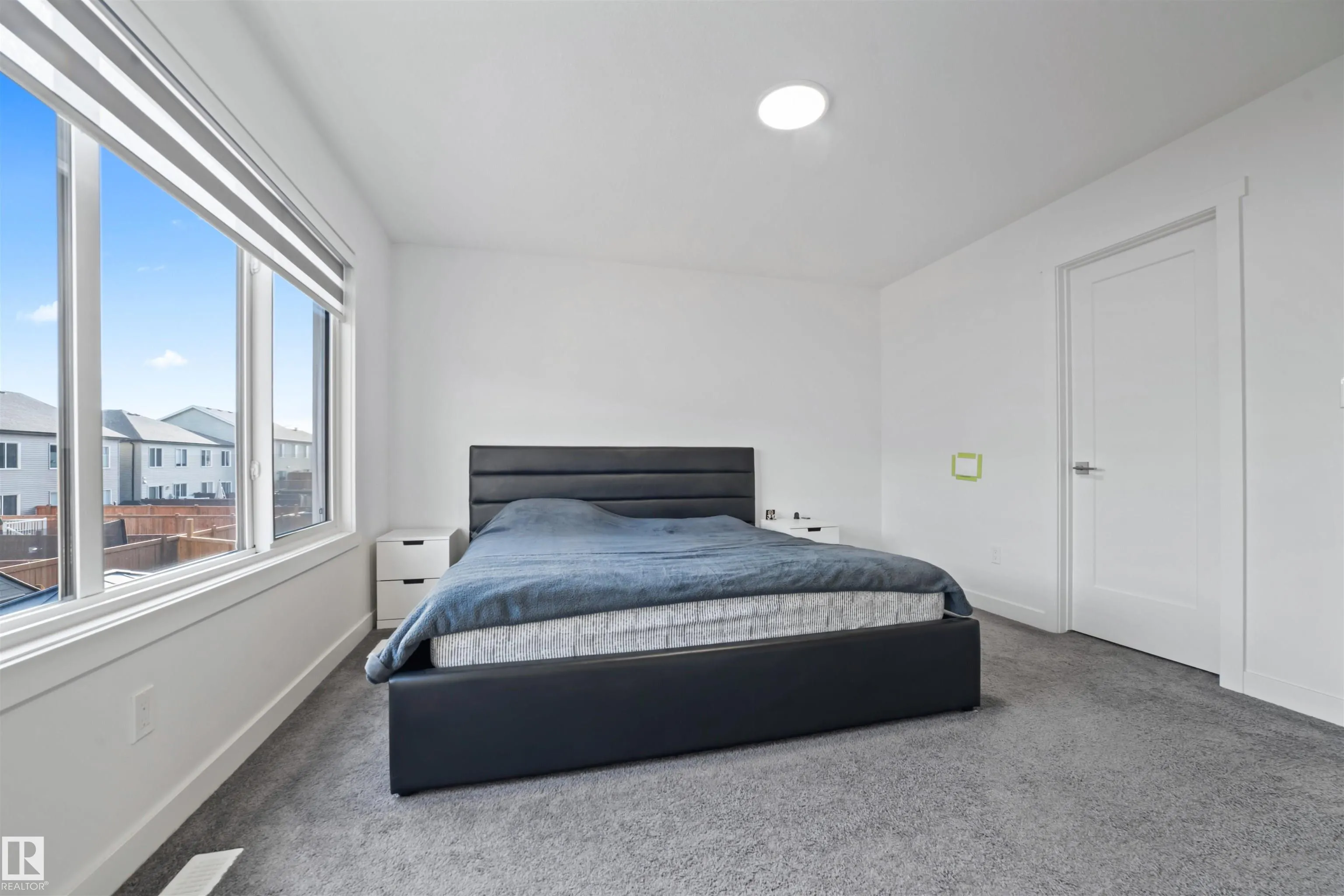 2100 GRAYDON HILL Crescent