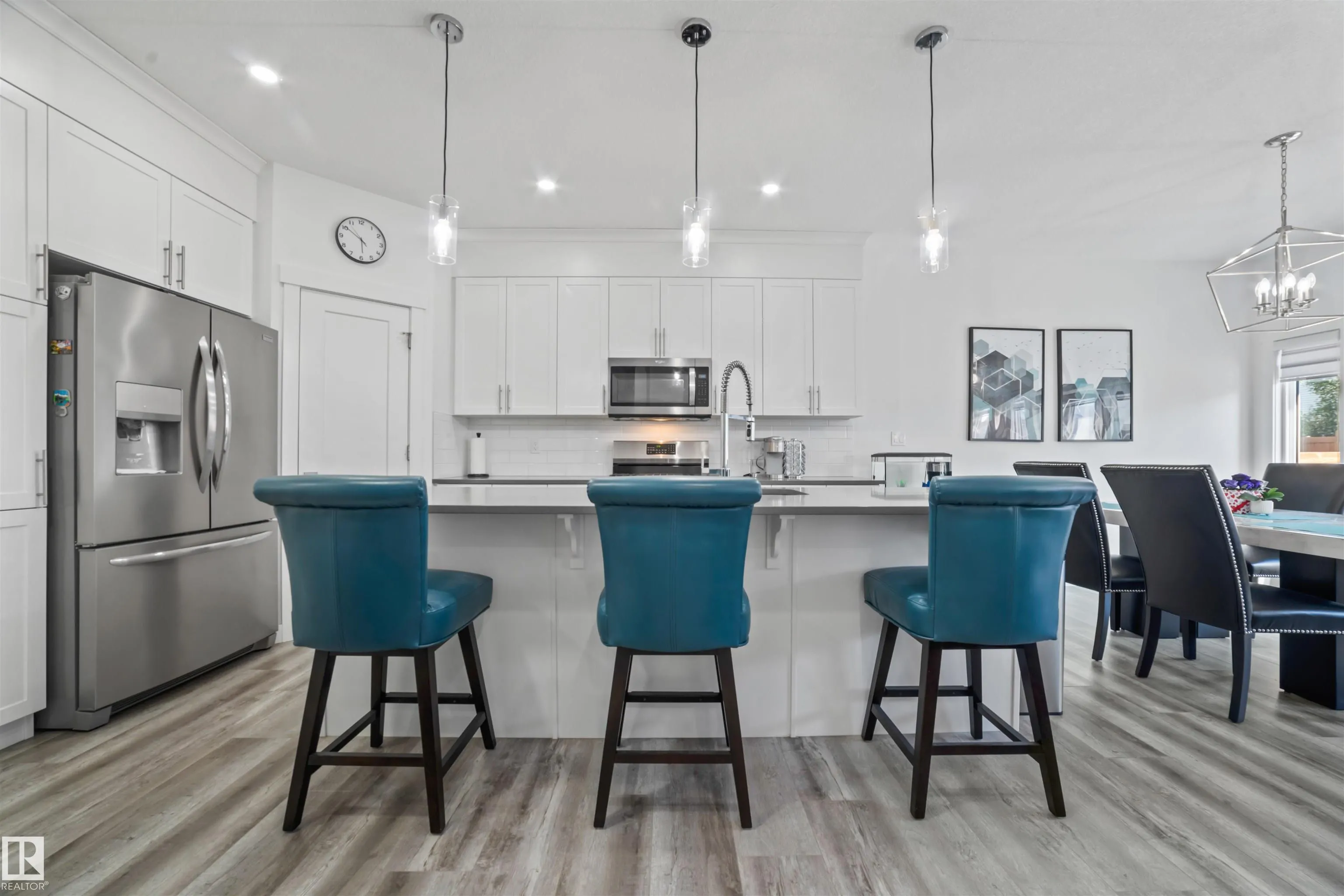 2100 GRAYDON HILL Crescent