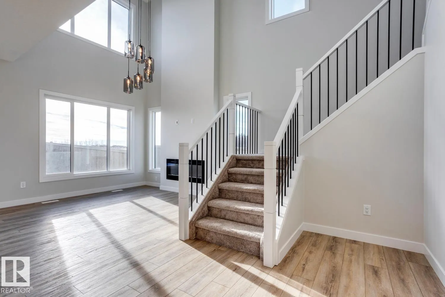 187 CALEDON Crescent