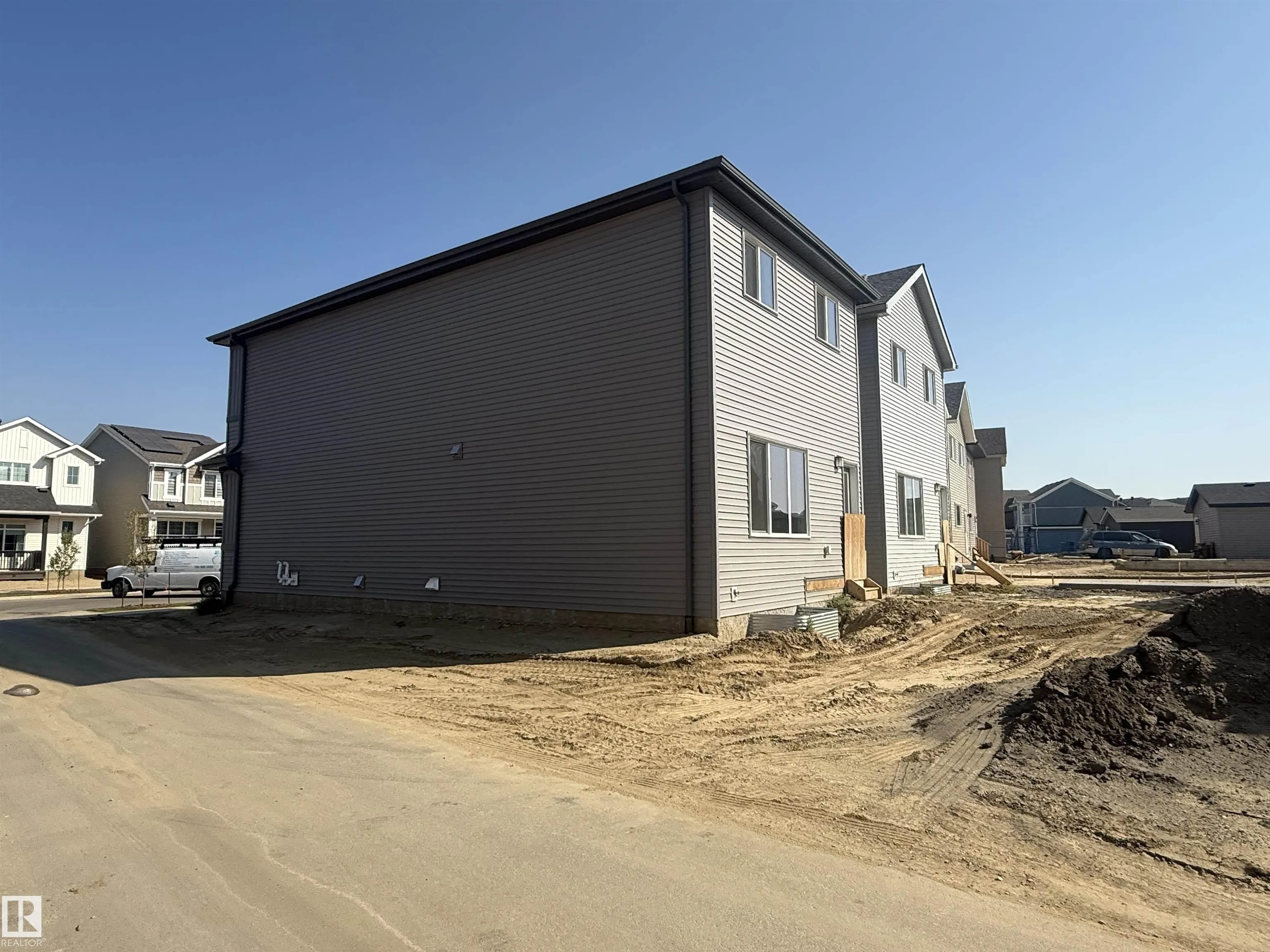 22519 88 AVE