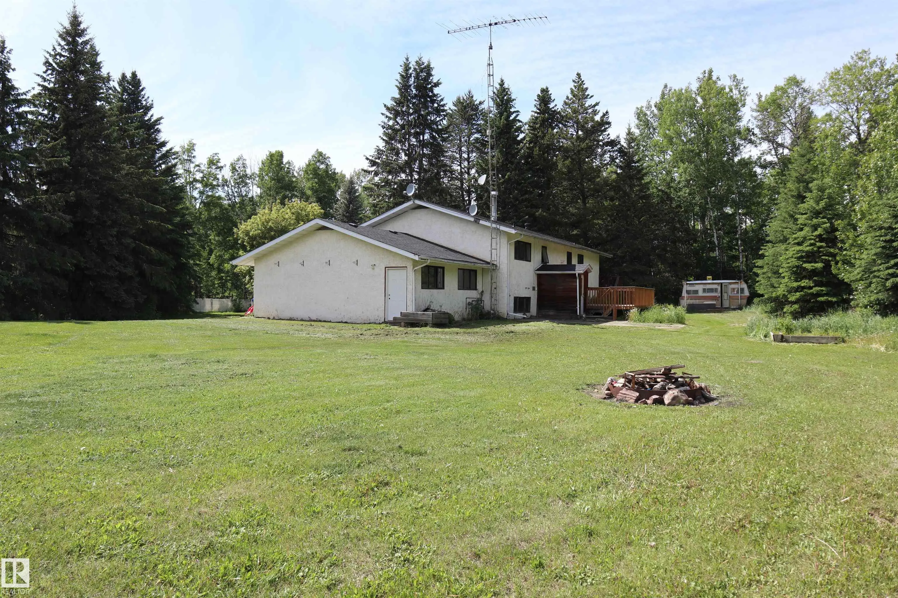 2047 TWP ROAD 495 A