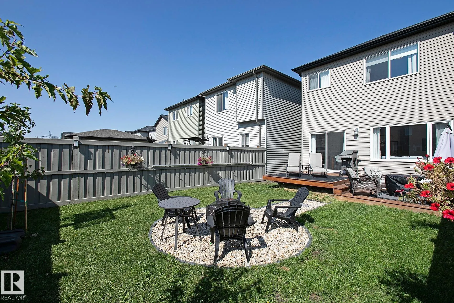 7419 CREIGHTON Place