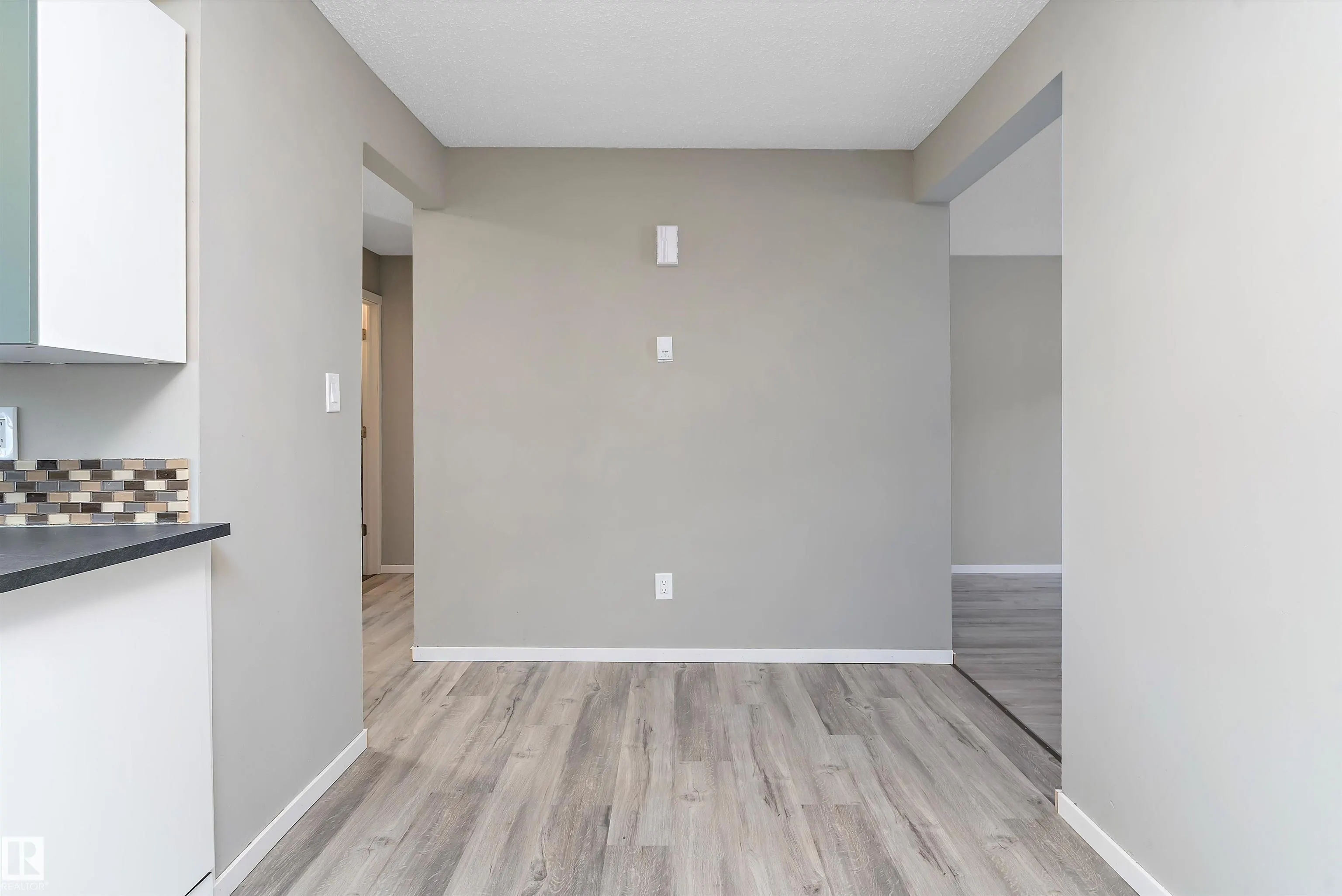 467 DUNLUCE Road
