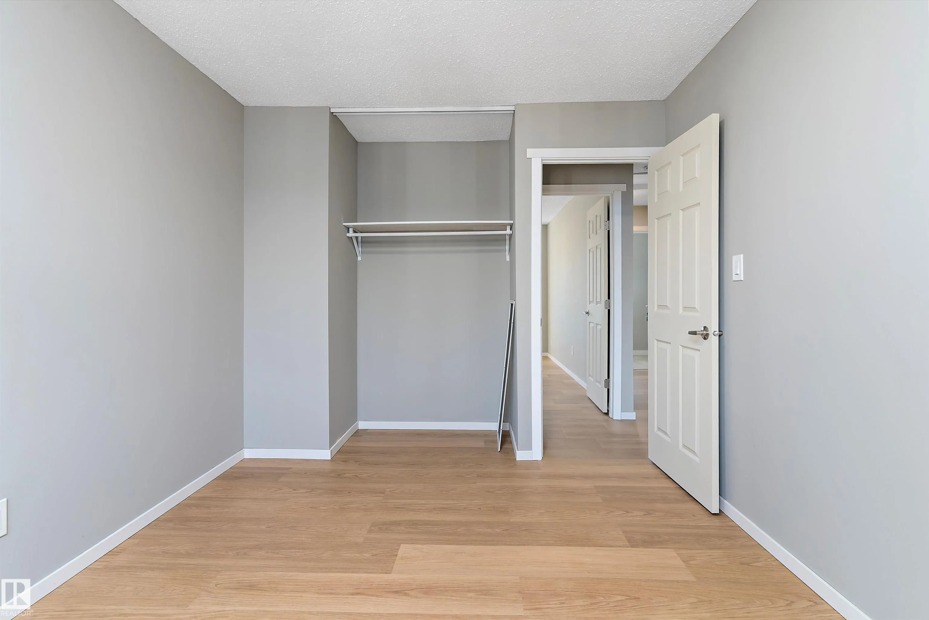 467 DUNLUCE Road