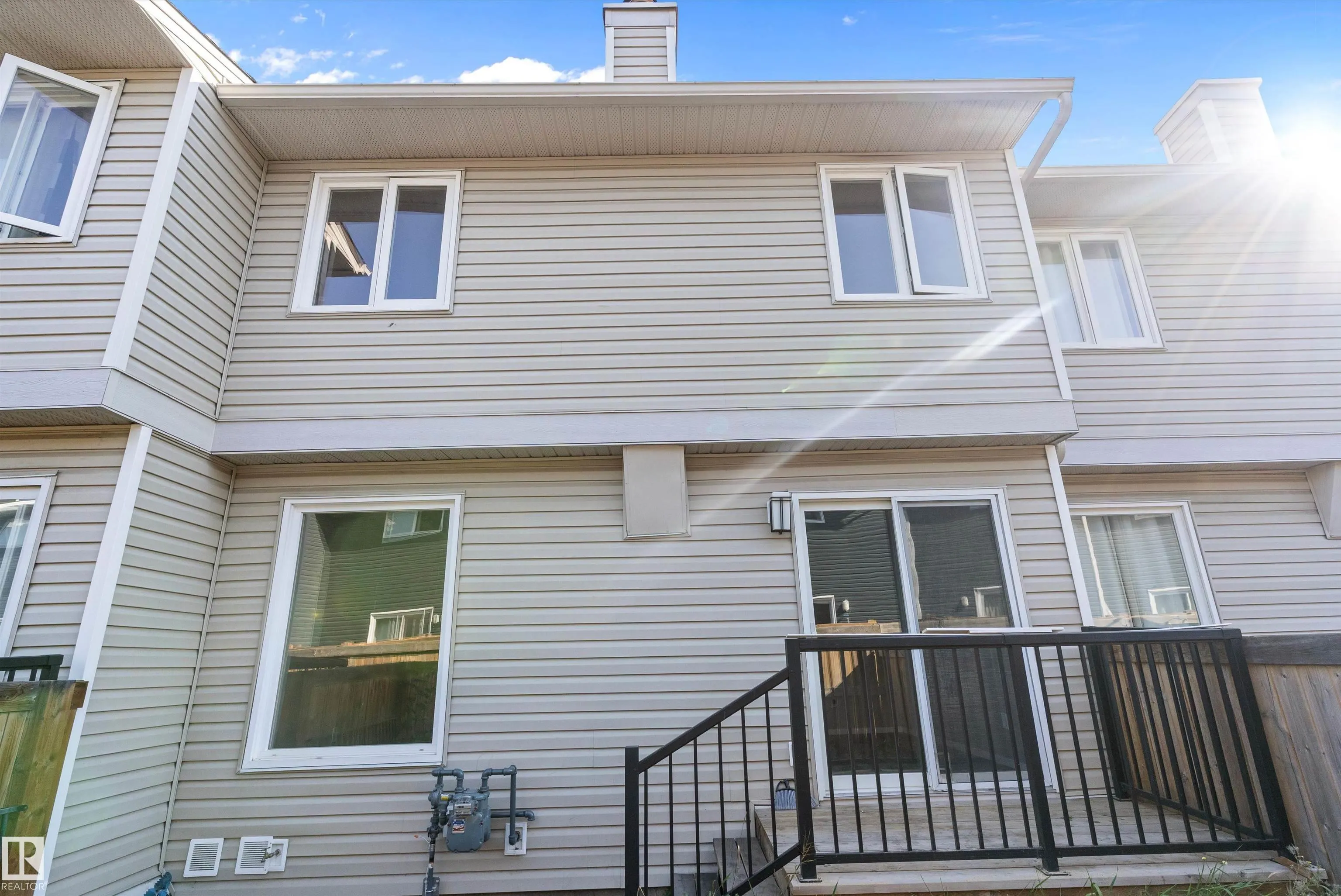 467 DUNLUCE Road