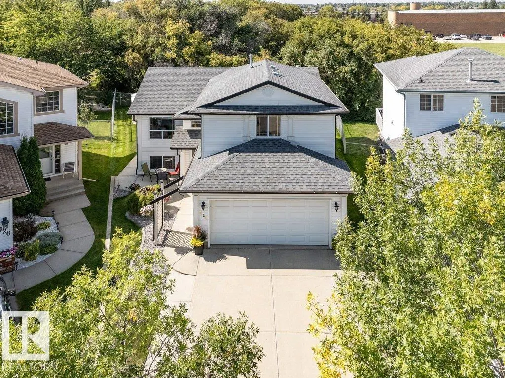 428 RAINBOW Crescent