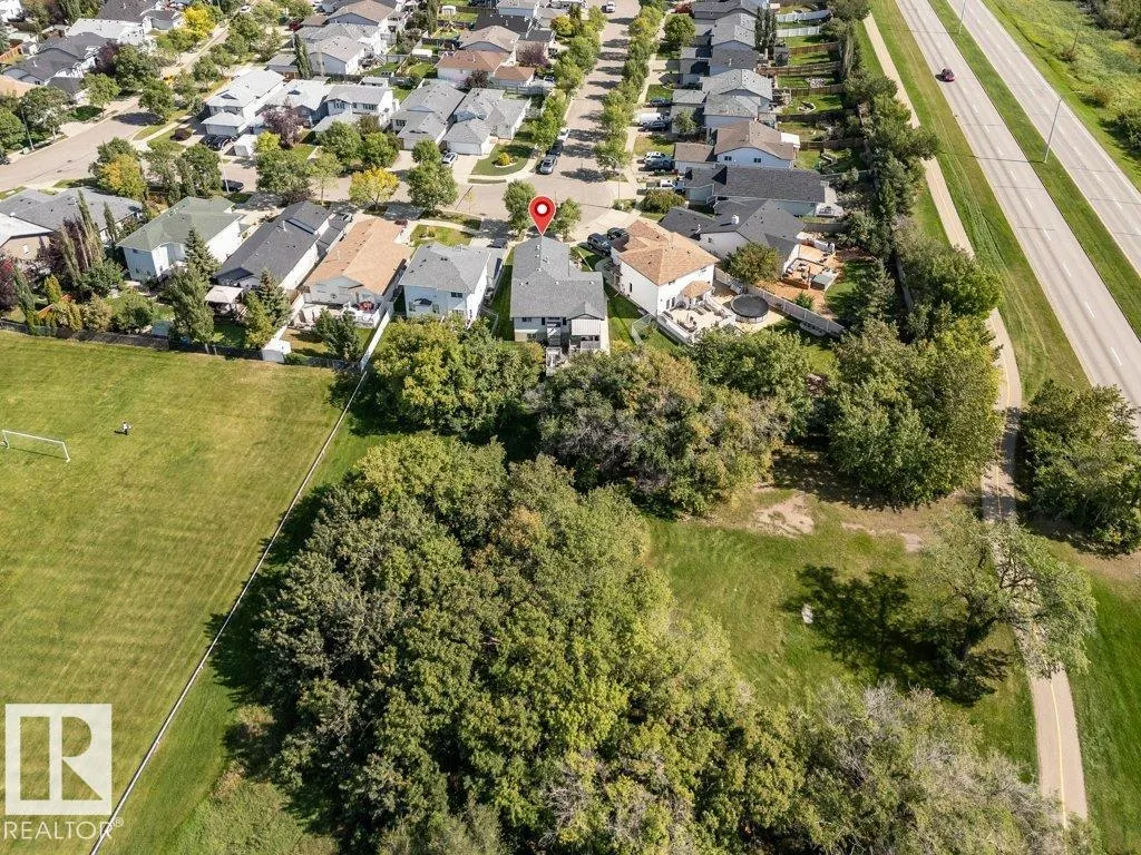 428 RAINBOW Crescent