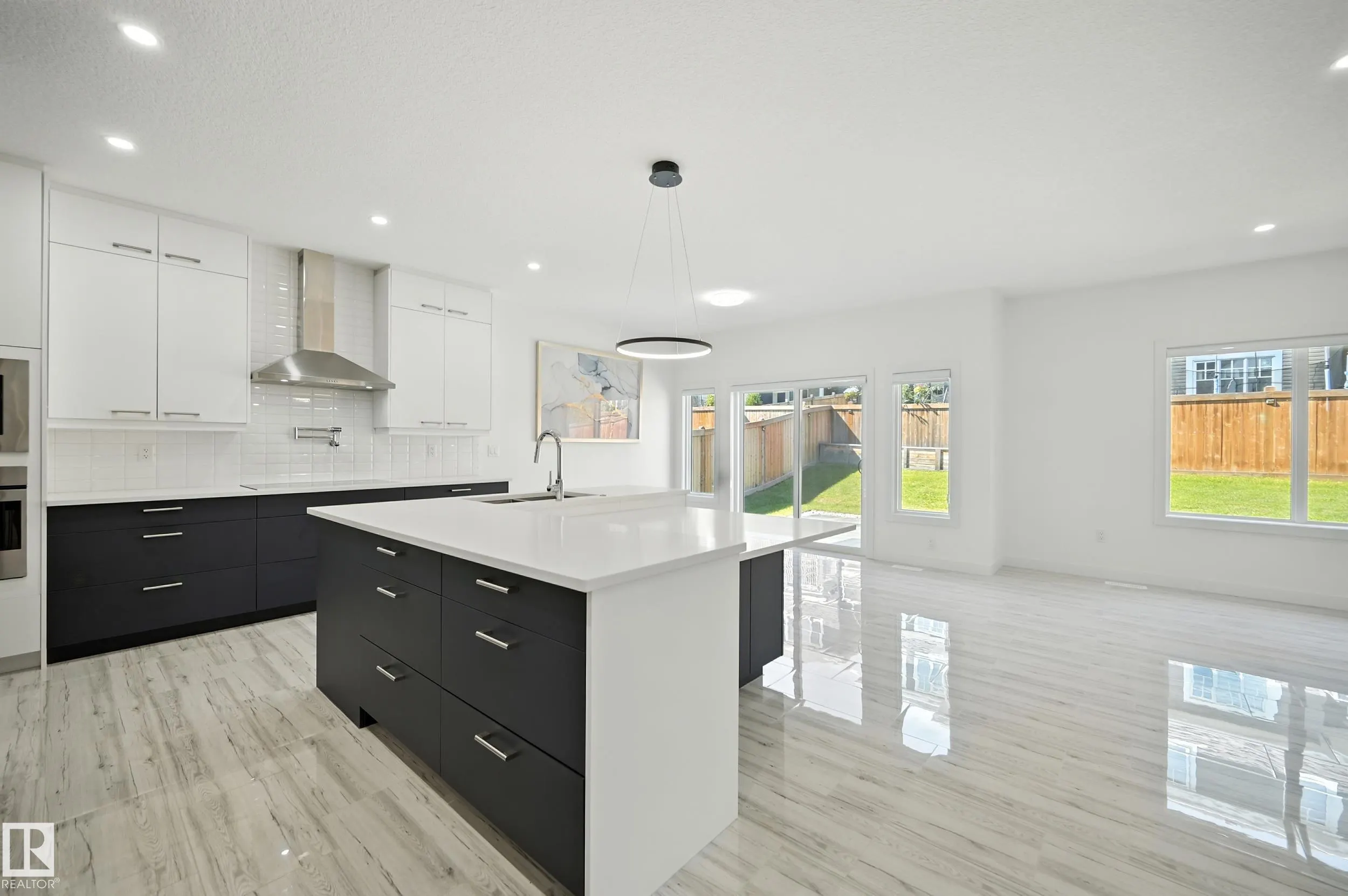3384 CHICKADEE Drive