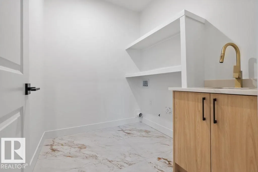 224 Linden Loop