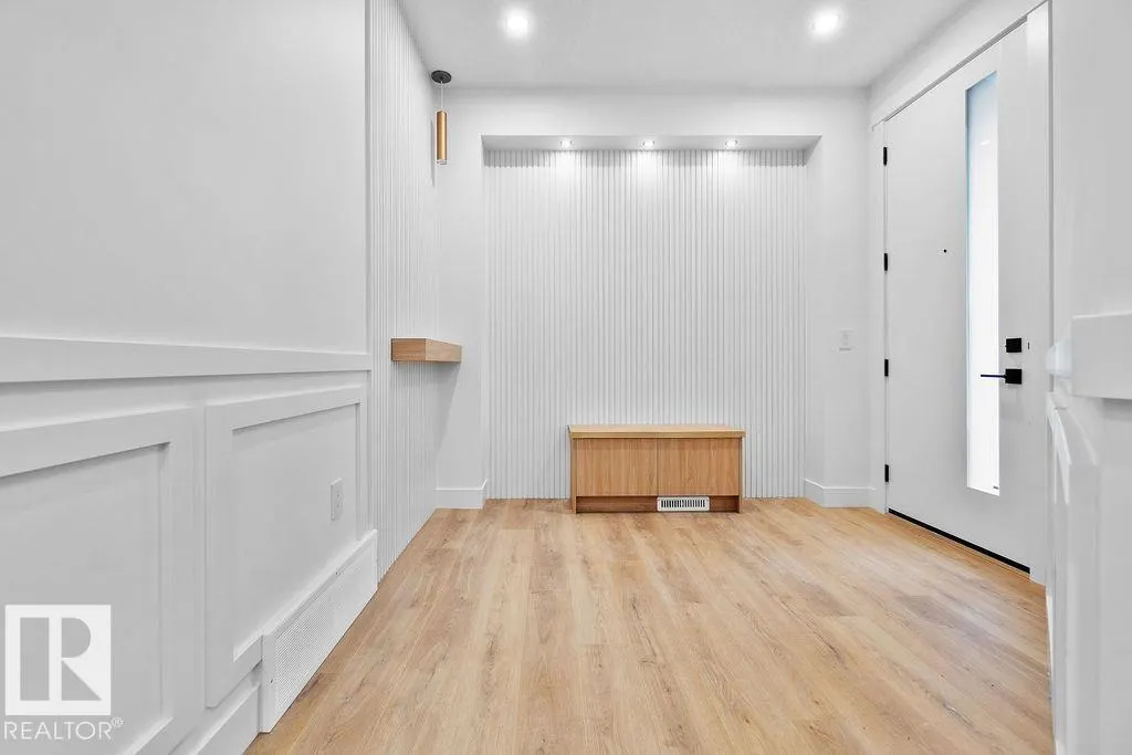 224 Linden Loop