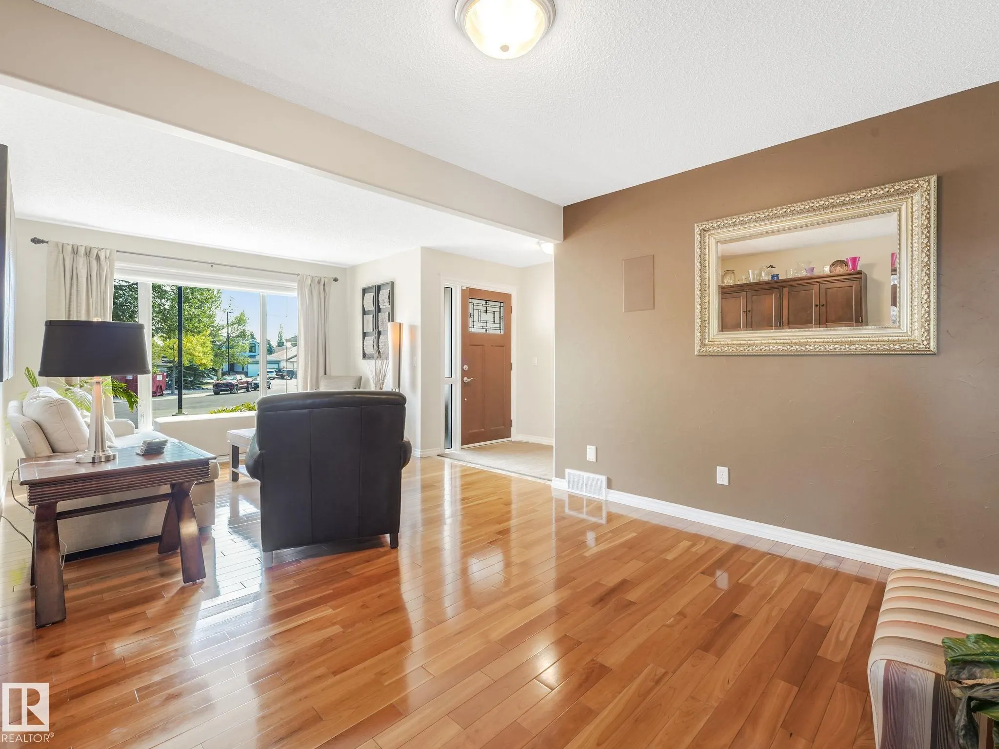 223 ORMSBY ROAD EAST