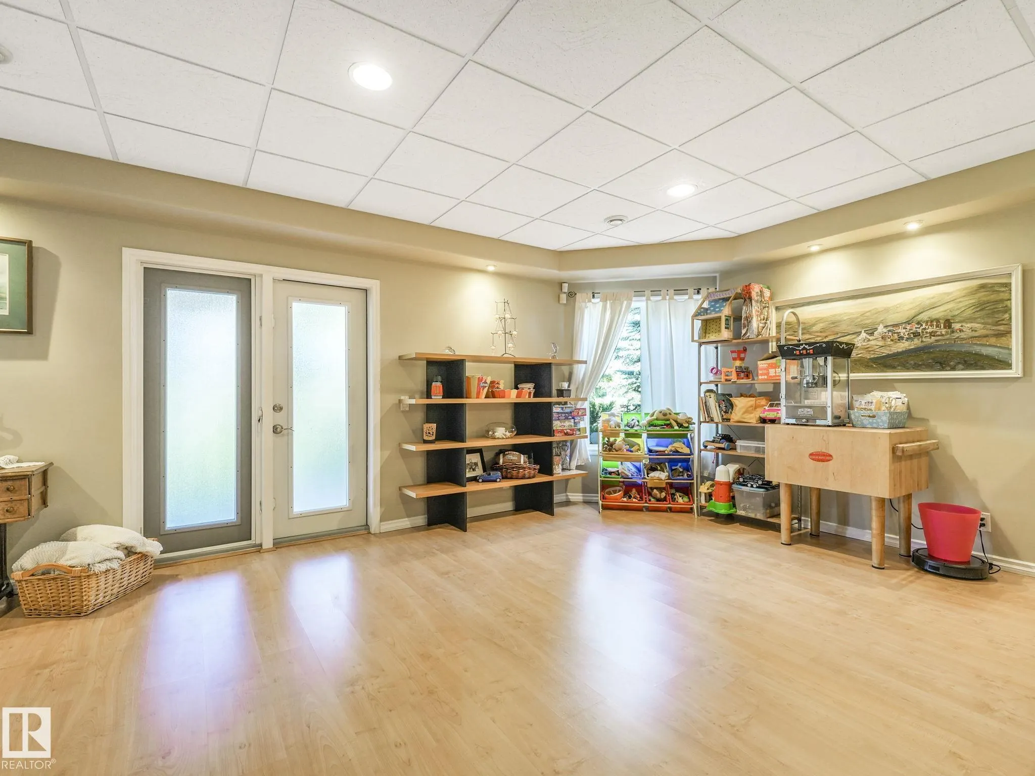 223 ORMSBY ROAD EAST