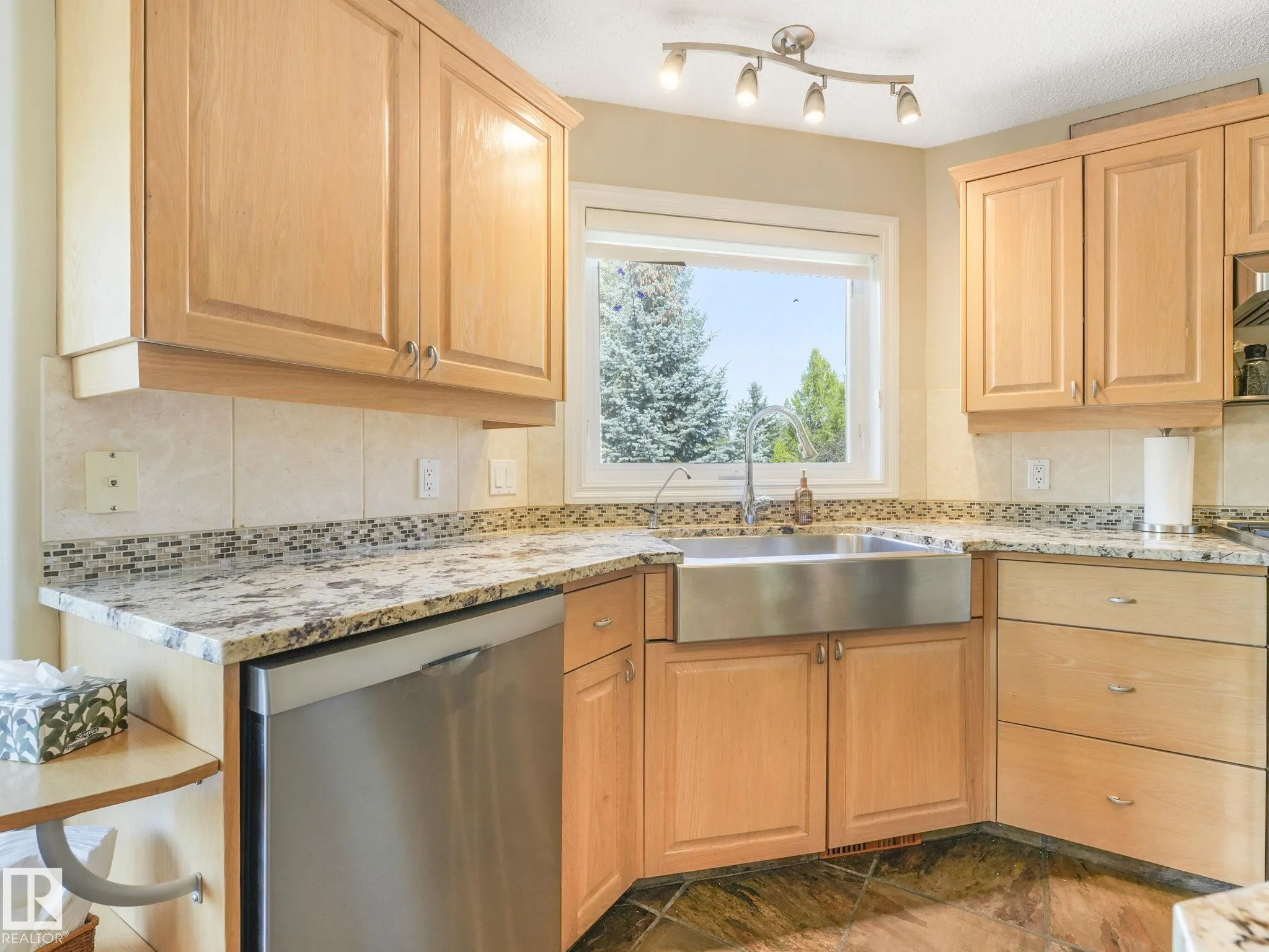 223 ORMSBY ROAD EAST