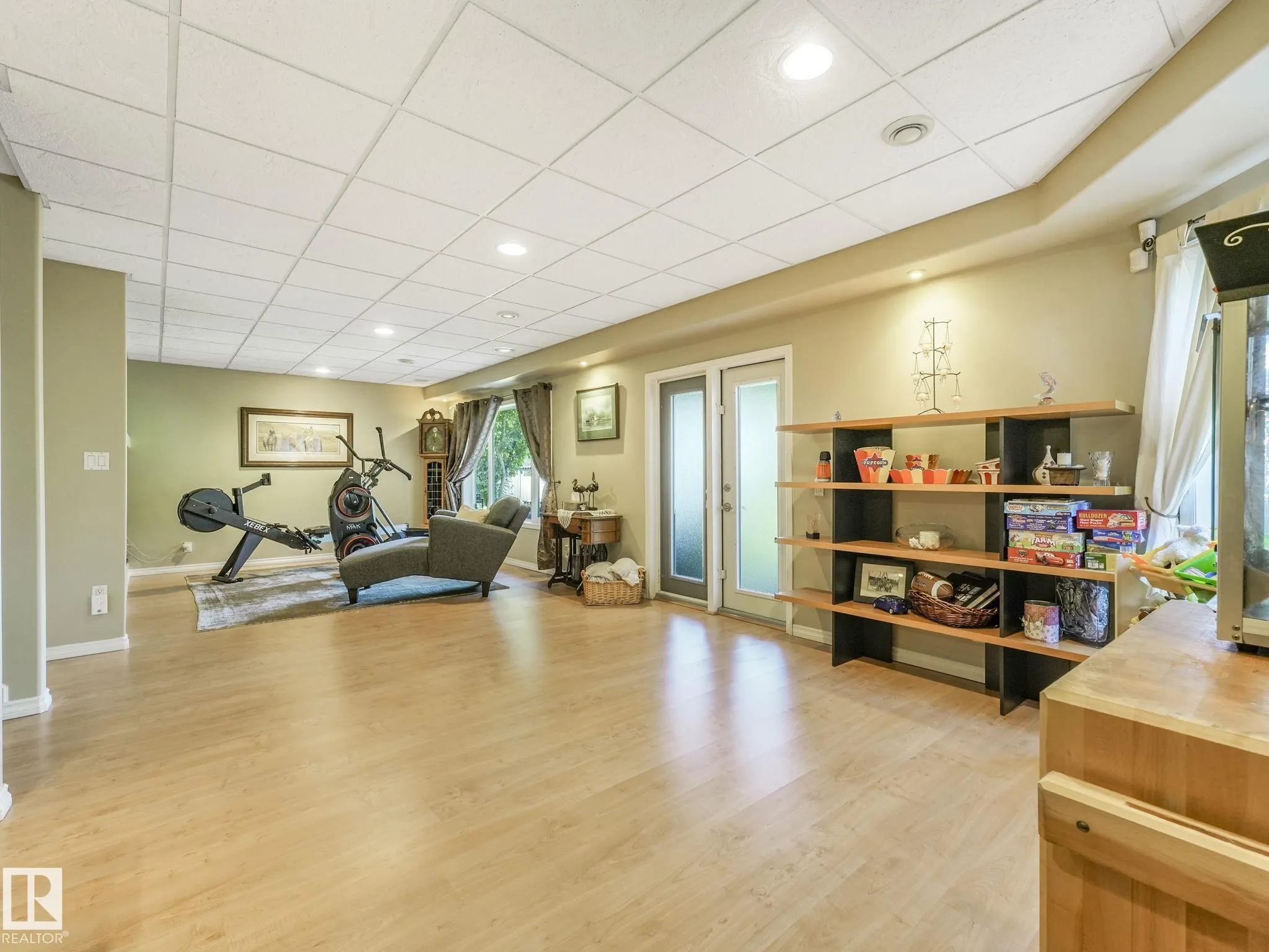 223 ORMSBY ROAD EAST