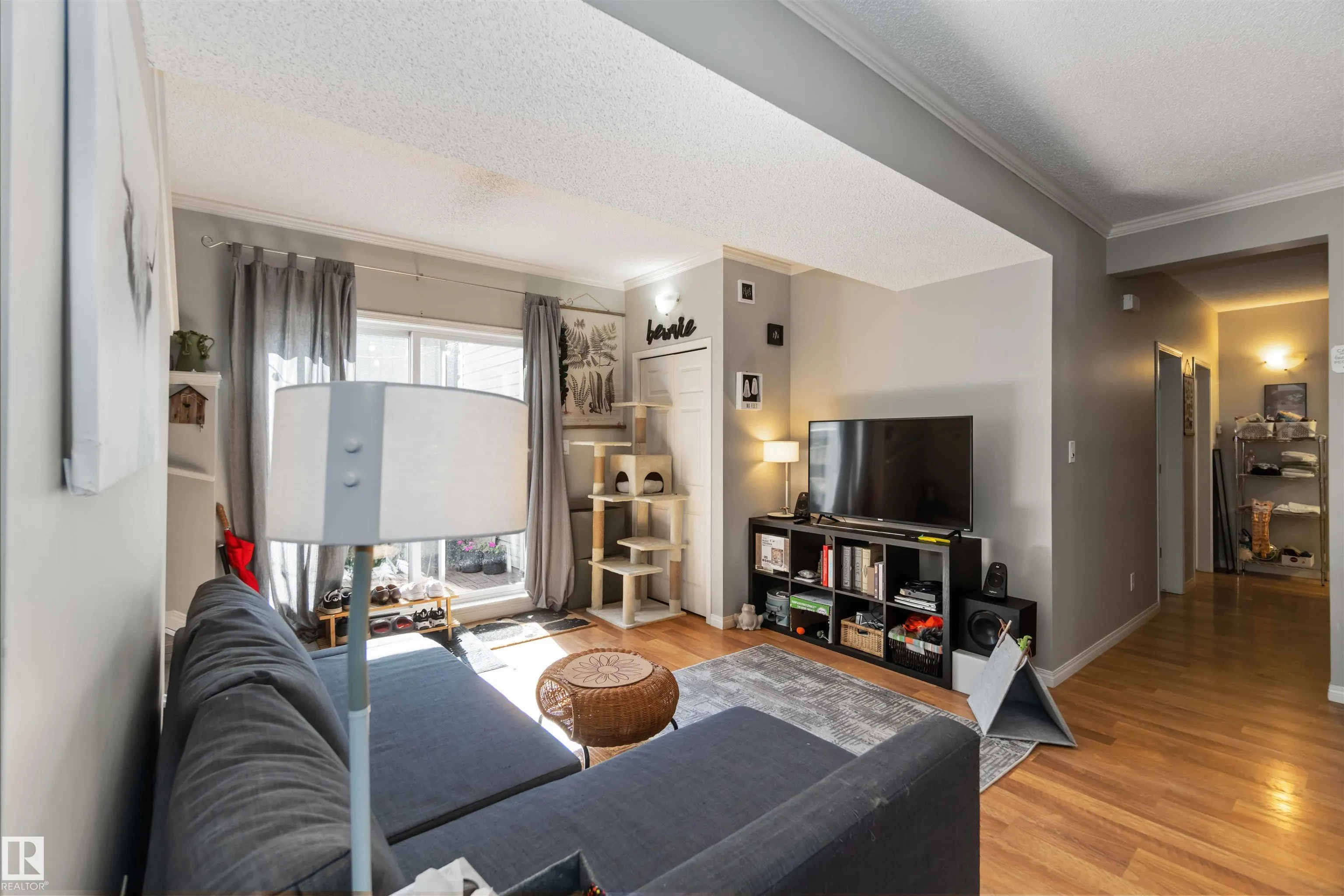 79 BELLEROSE Drive
