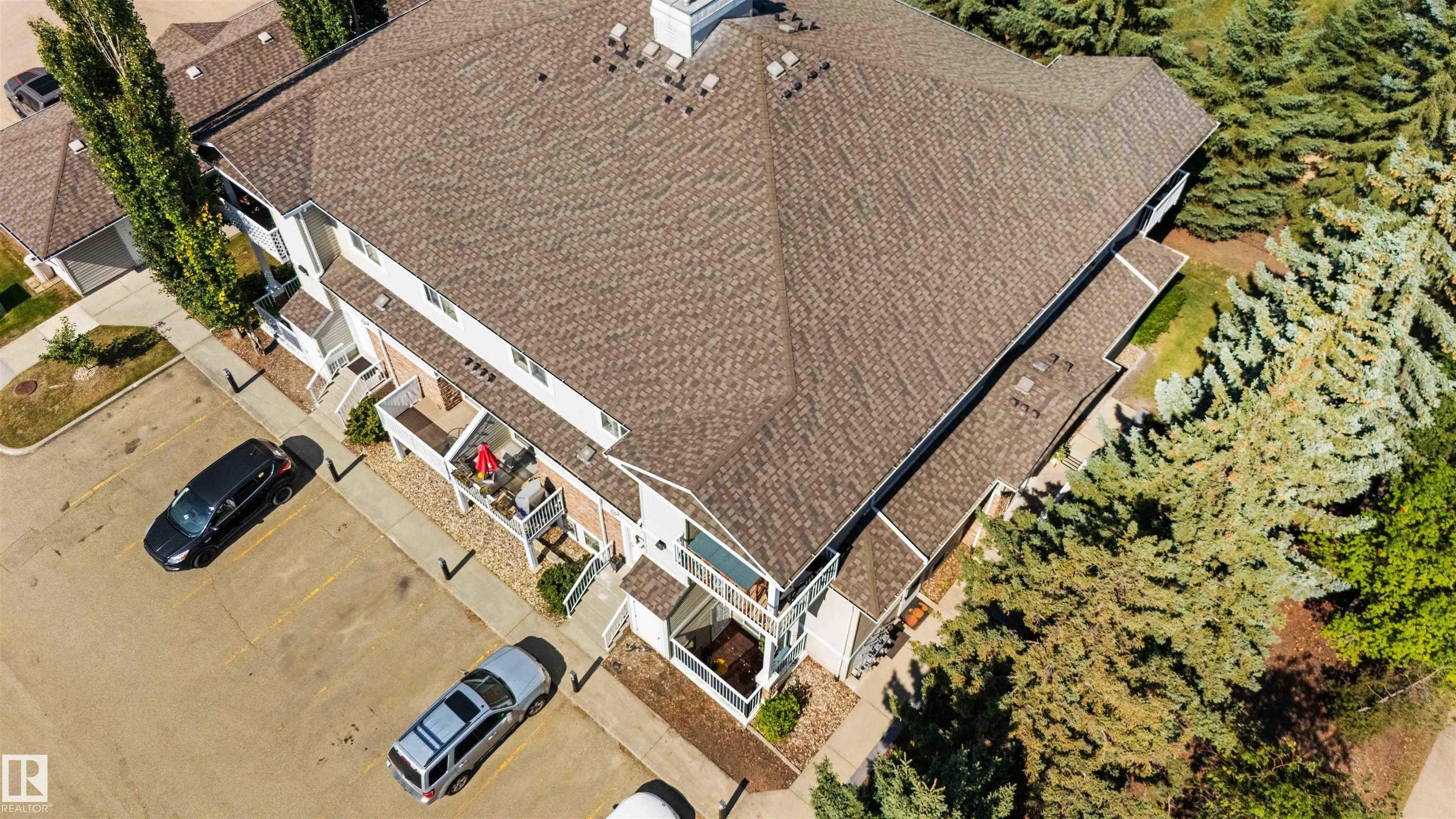 79 BELLEROSE Drive