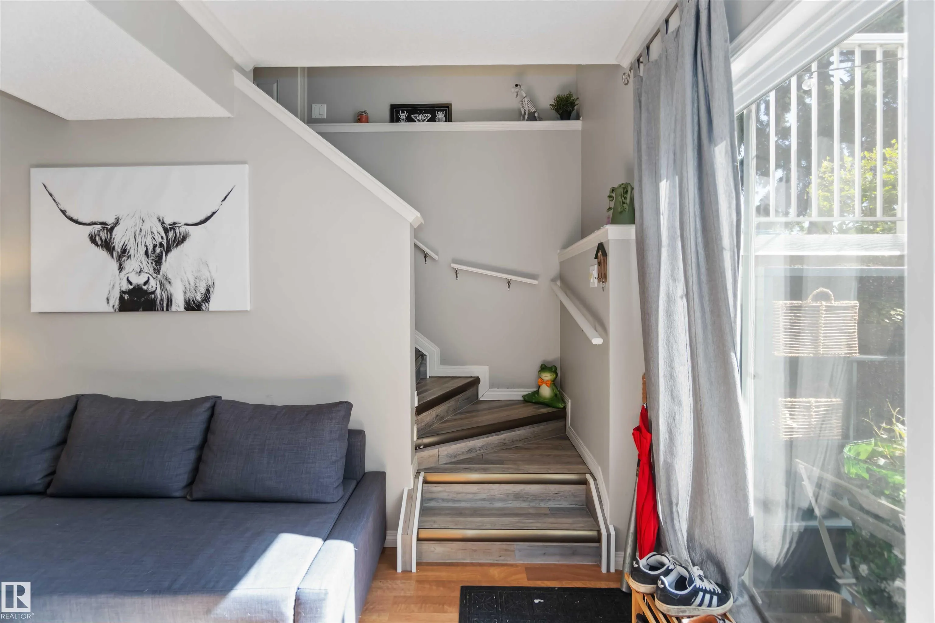 79 BELLEROSE Drive