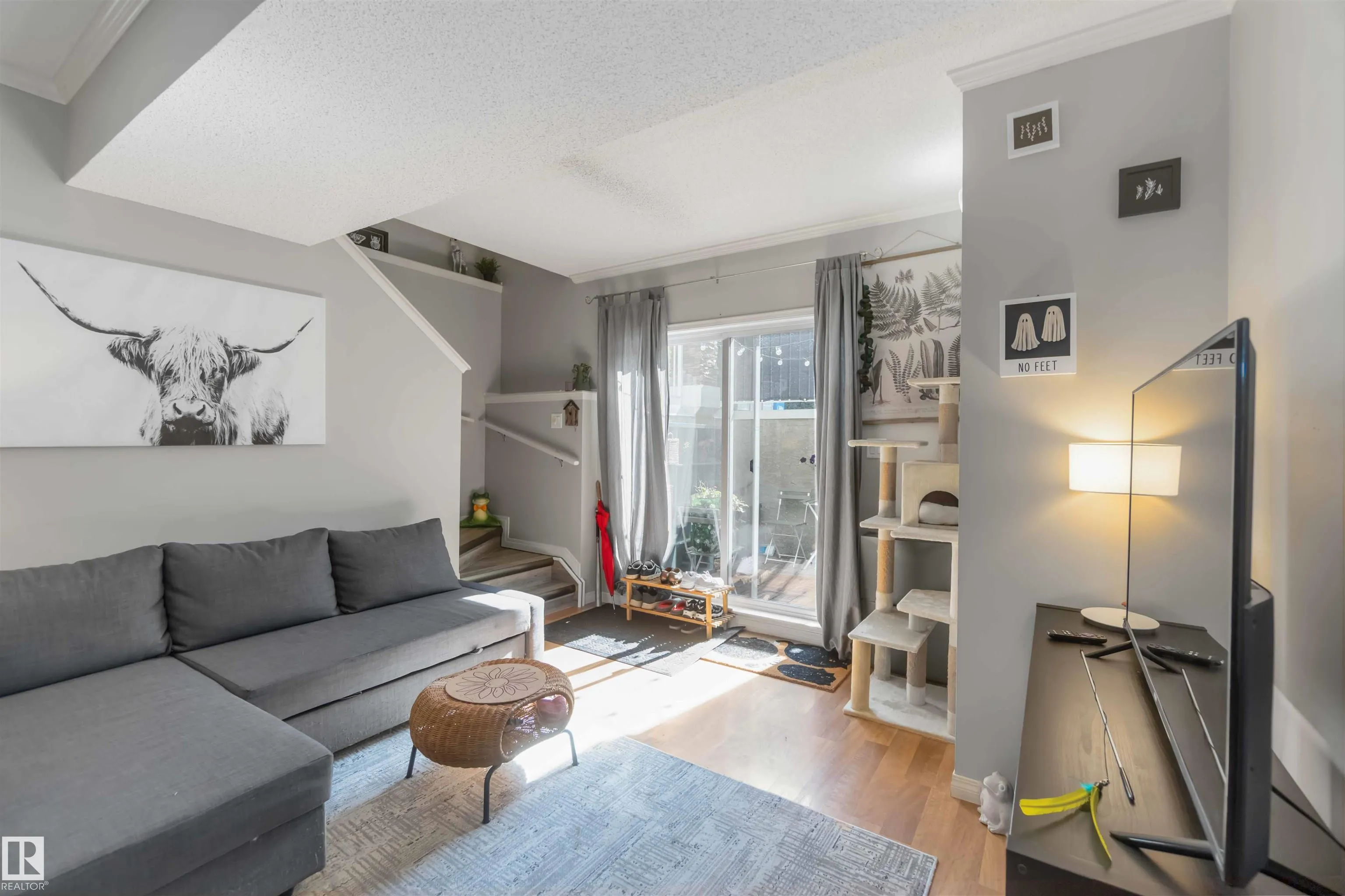 79 BELLEROSE Drive