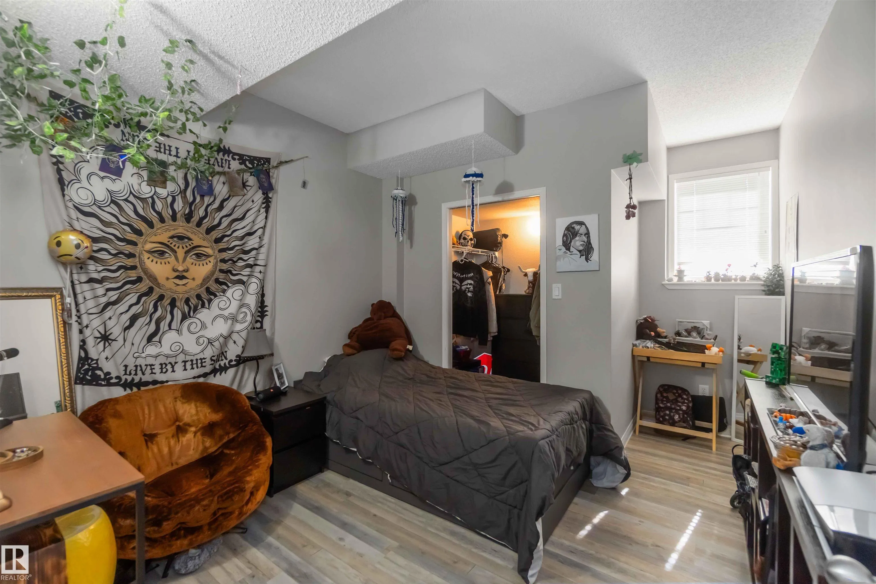 79 BELLEROSE Drive