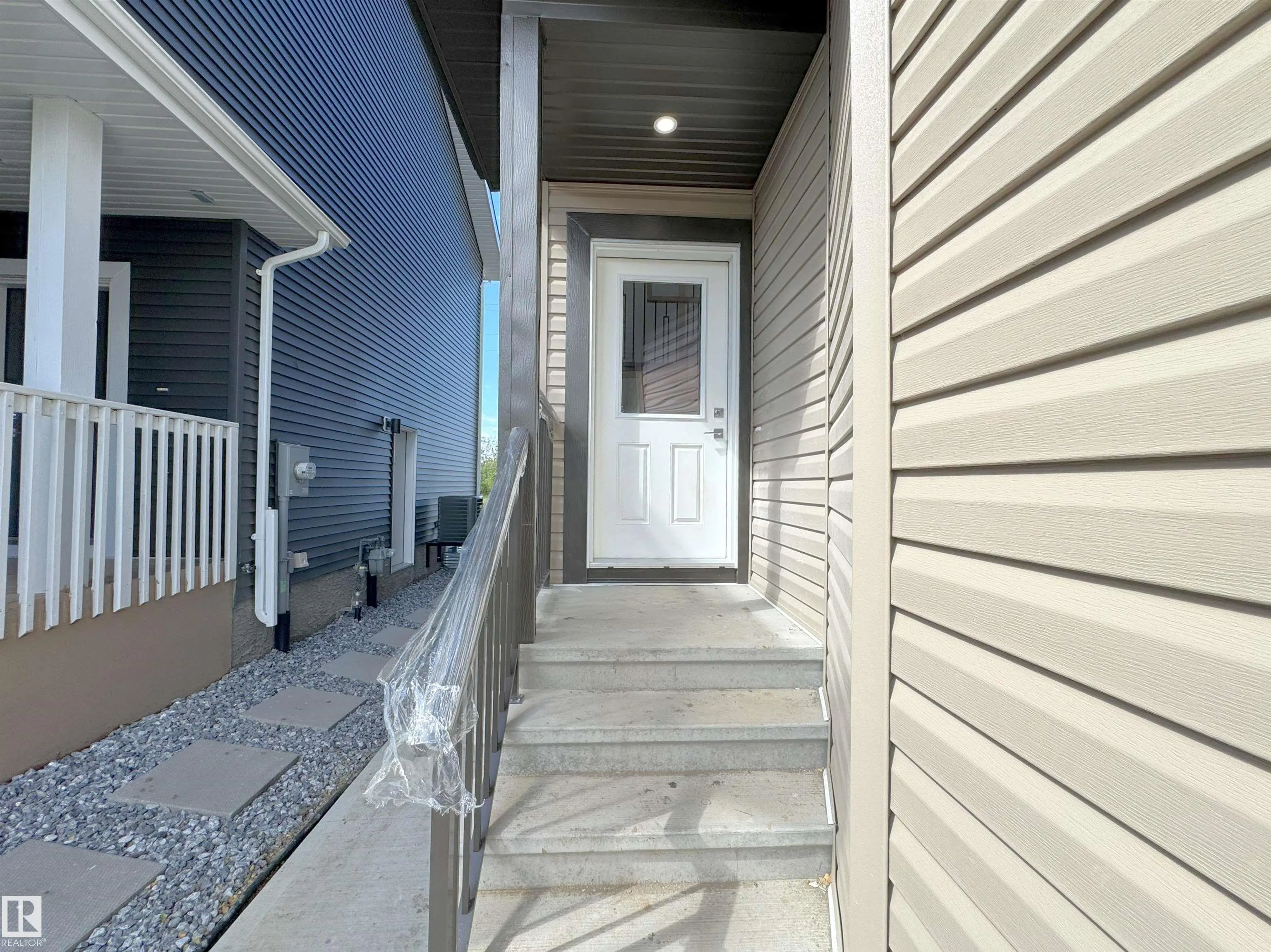 66 waverly wy