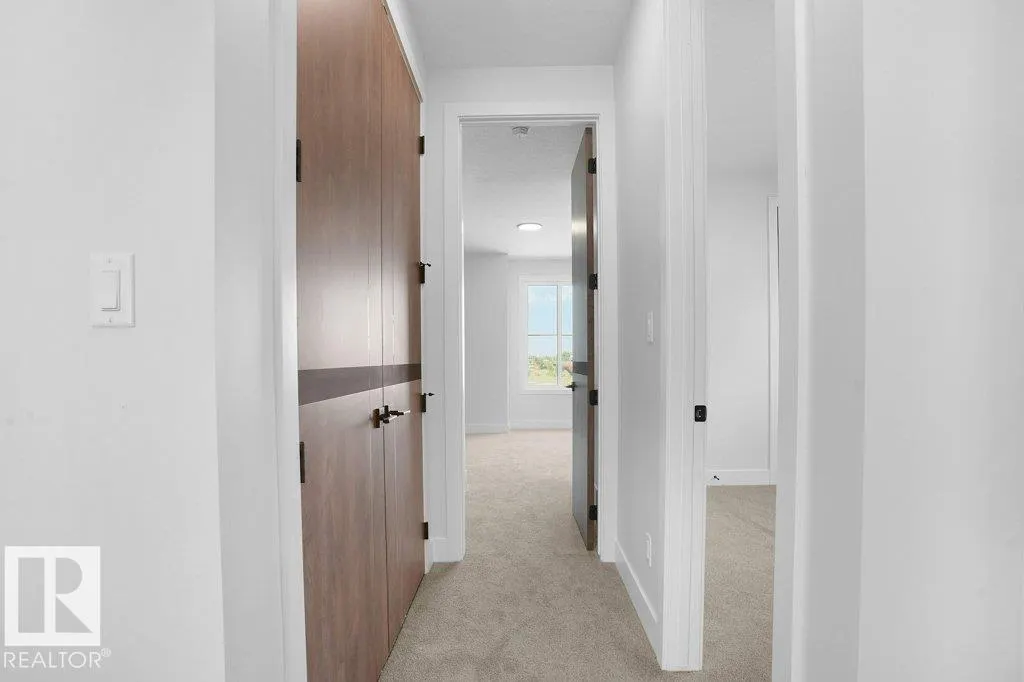 53 Eldridge Point