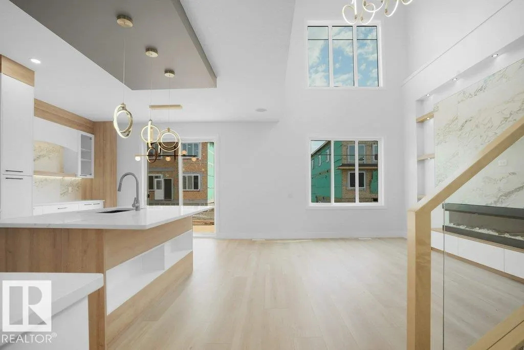 53 Eldridge Point