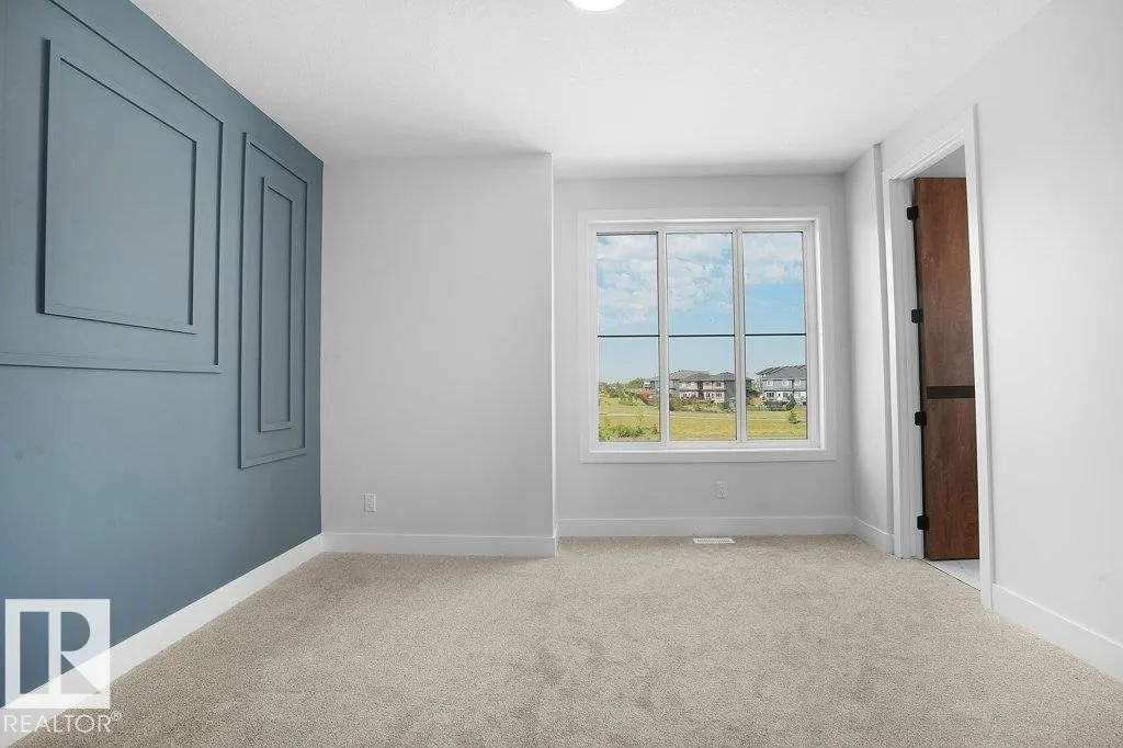 53 Eldridge Point