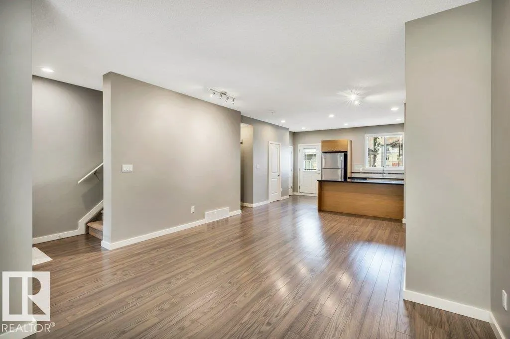 655 WATT Boulevard