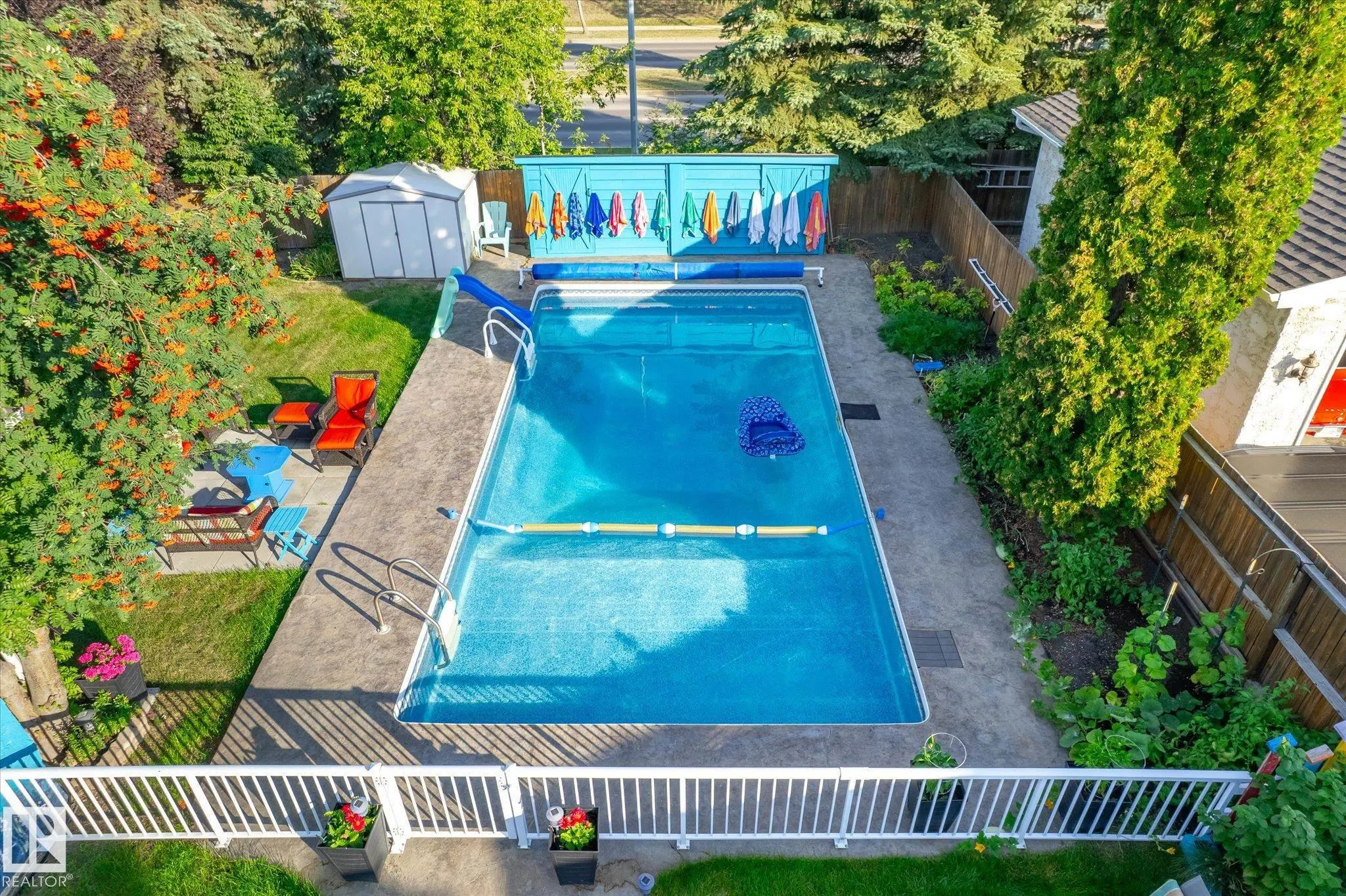 31 LORRAINE Crescent