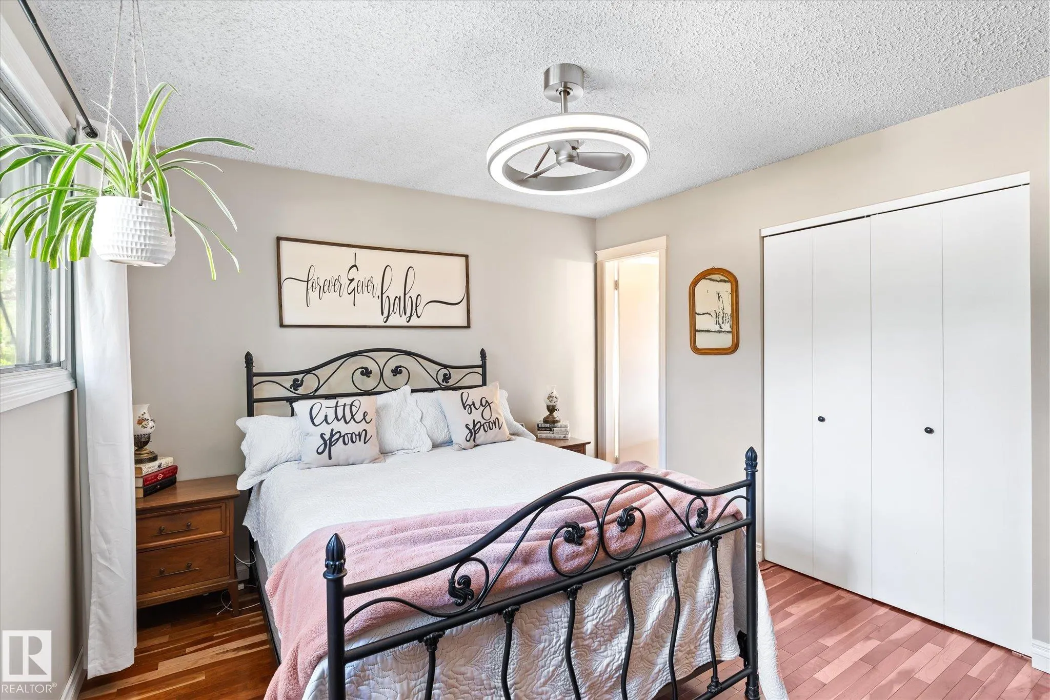 31 LORRAINE Crescent