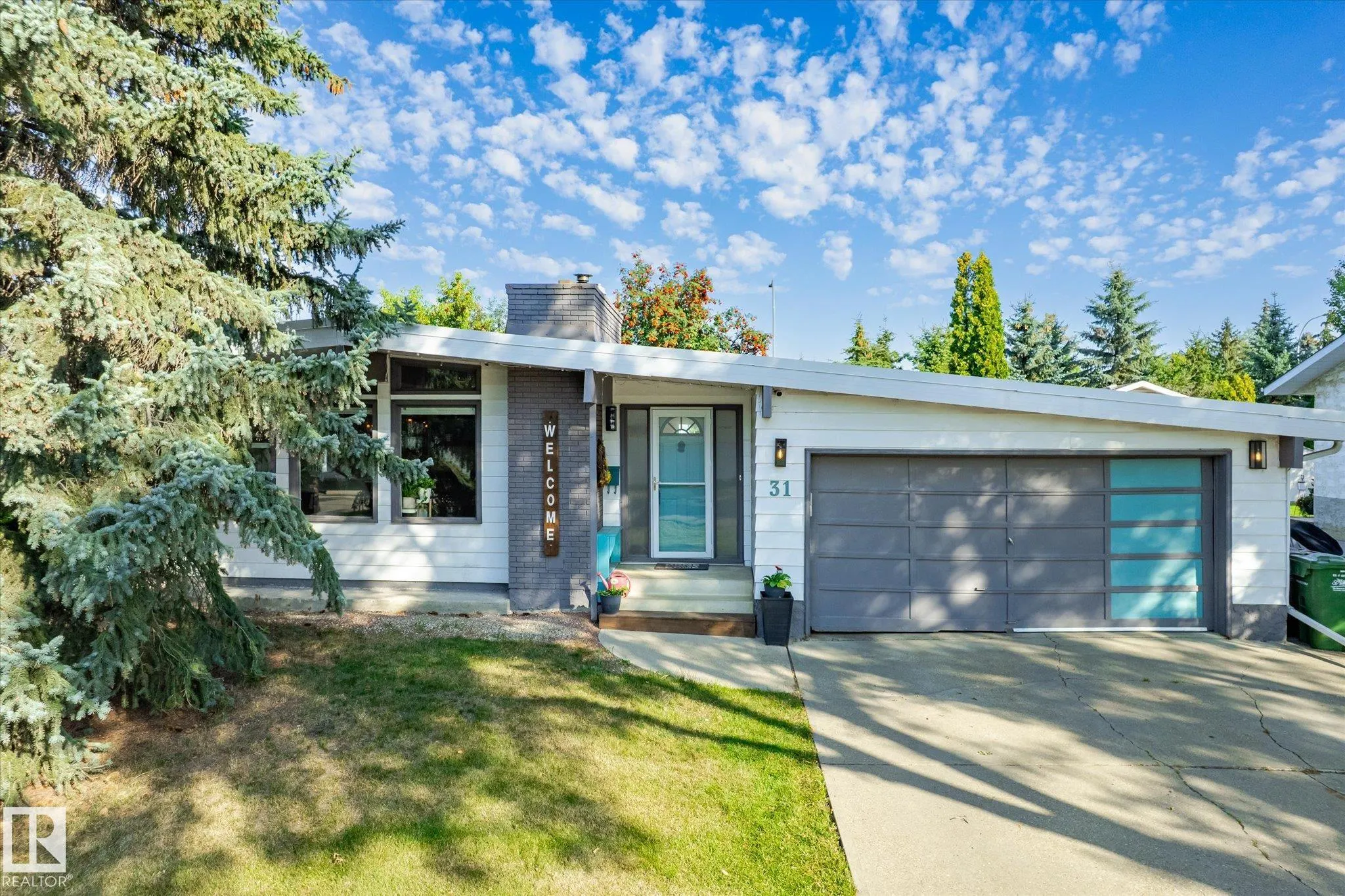 31 LORRAINE Crescent