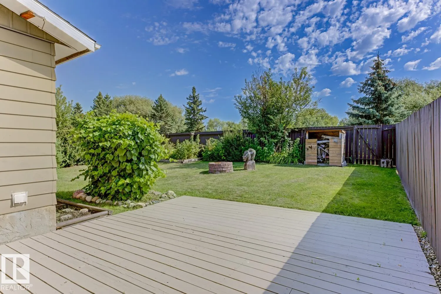 44 ATTWOOD Drive